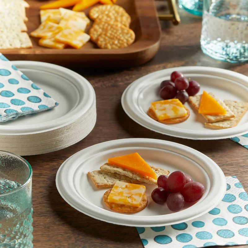 Hefty EcoSave Molded Fiber 6 3/4" Plates - 30ct