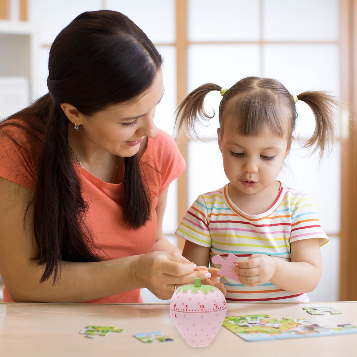 Adorable Timer Creative Clock Plastic Student Time Manager Kitchen Baking Timer (Strawberry)