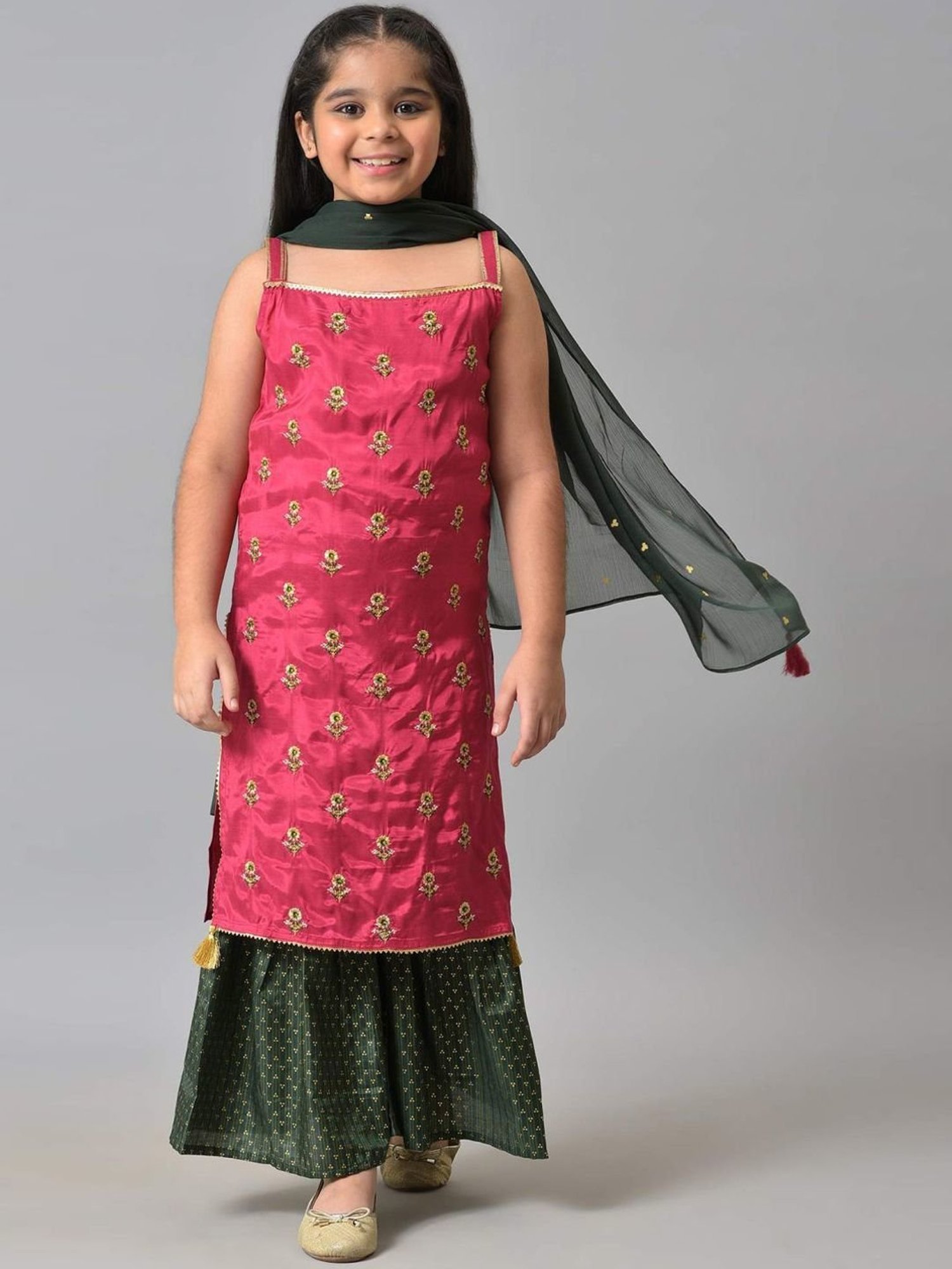 Aurelia Kids Pink & Green Embroidered Kurta Set