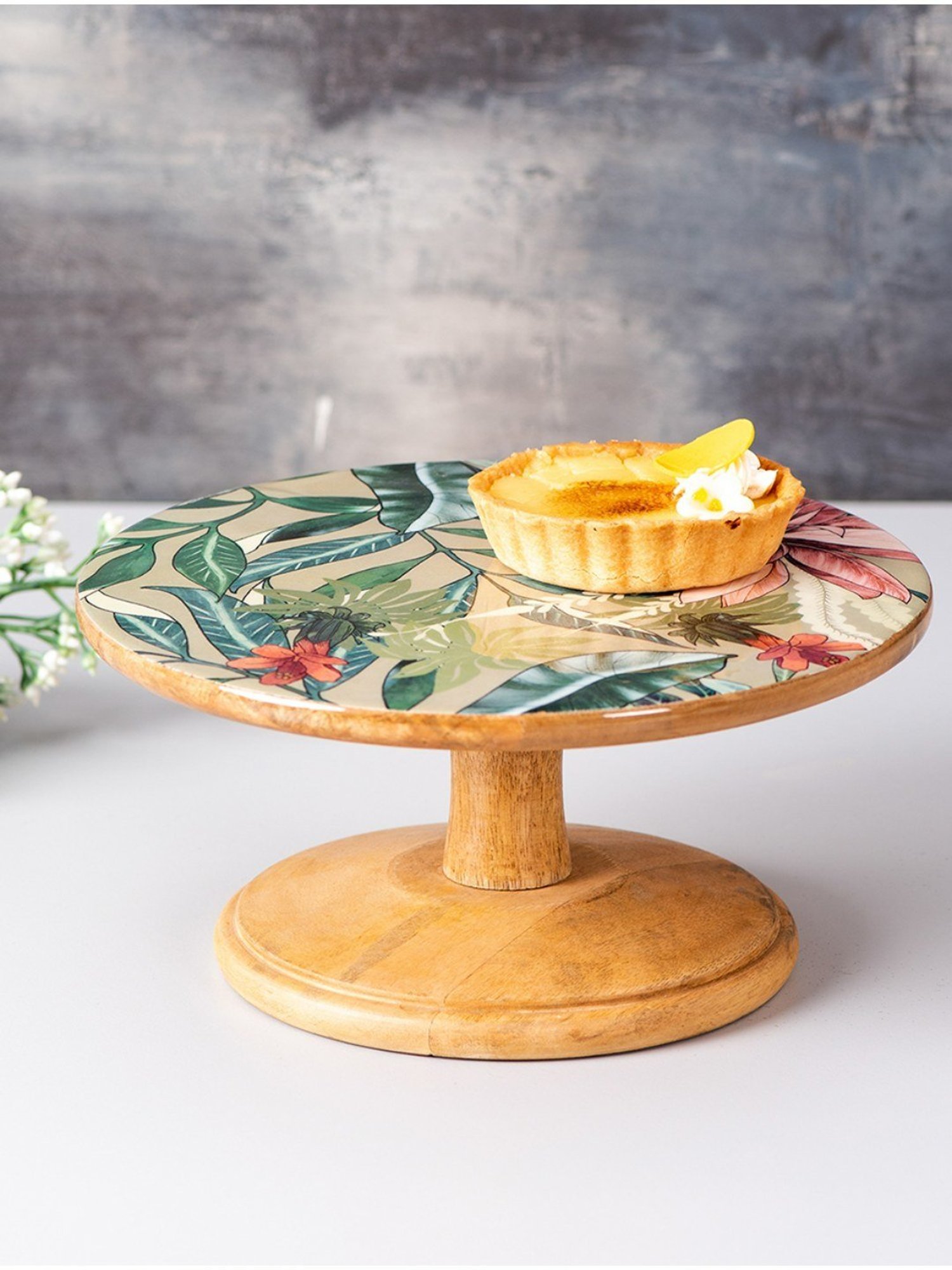 Nestroots Solid Green Mango Wood Cake Stand