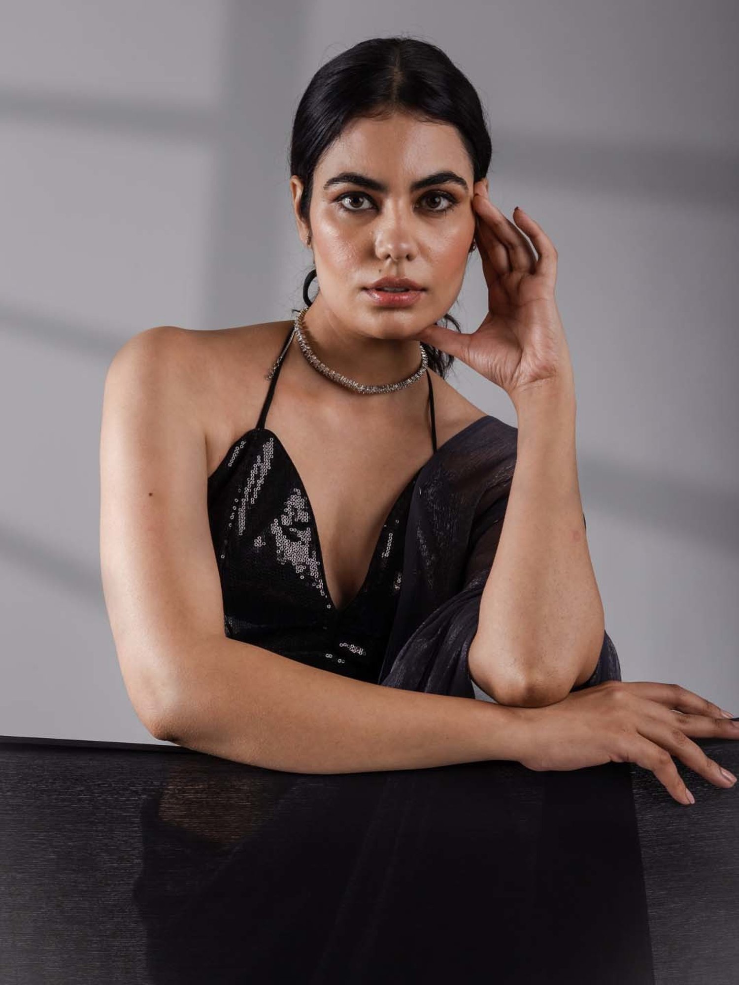 Swtantra Grey Chiffon Saree