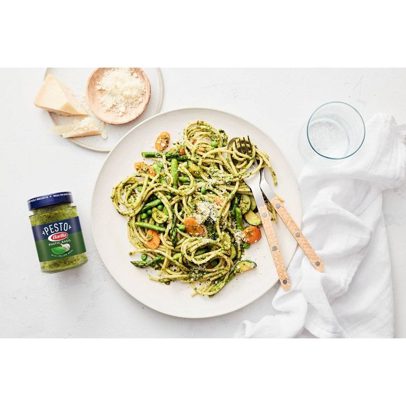 Barilla Rustic Basil Pesto Sauce 6.5oz