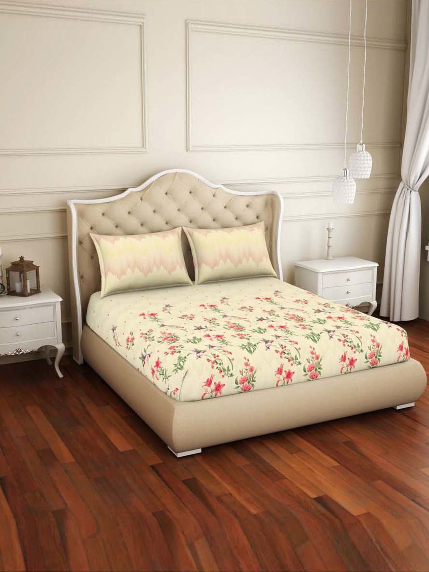 Welspun Printed Light Yellow Cotton Double Fitted Bed Sheet with 2 Pillow Covers