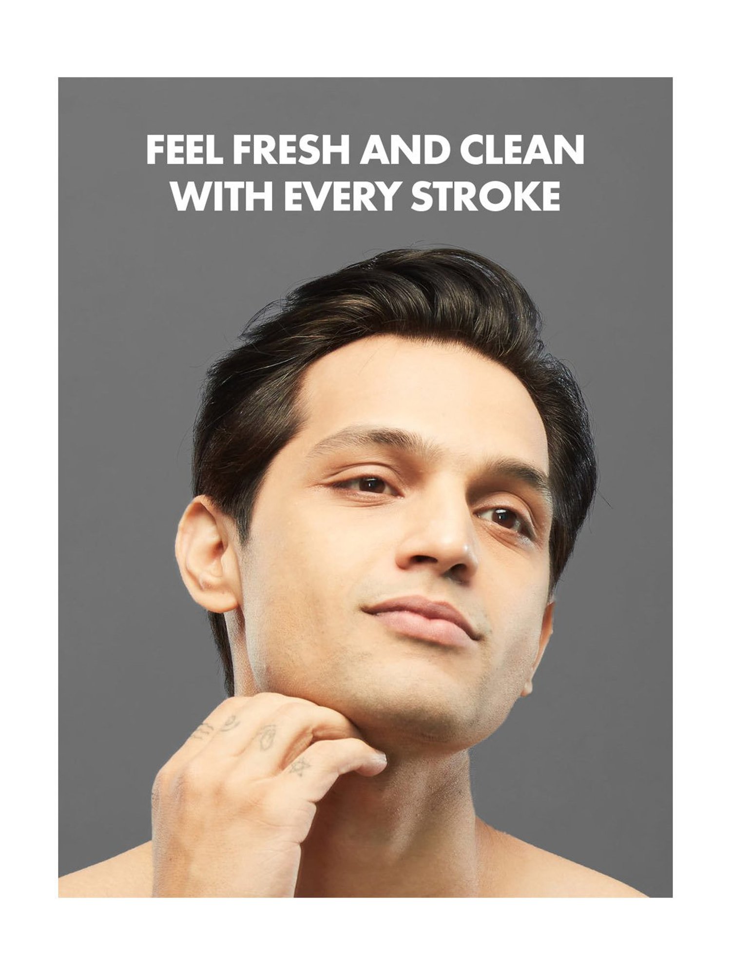 Gillette Mach3 Charcoal Shaving Razor for Men - 37 gm