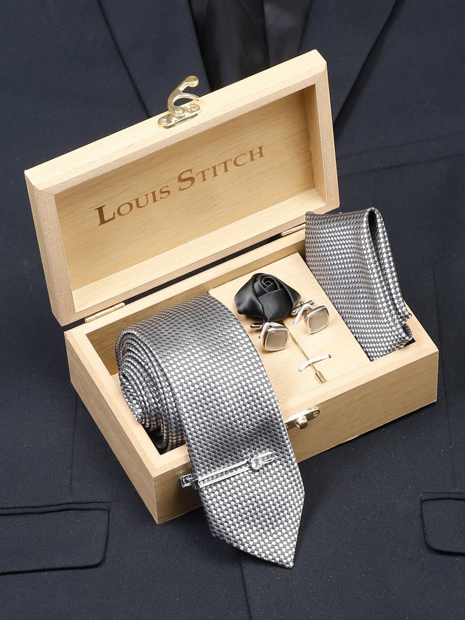 Louis Stitch Blue Printed Necktie Gift Set - Set of 3