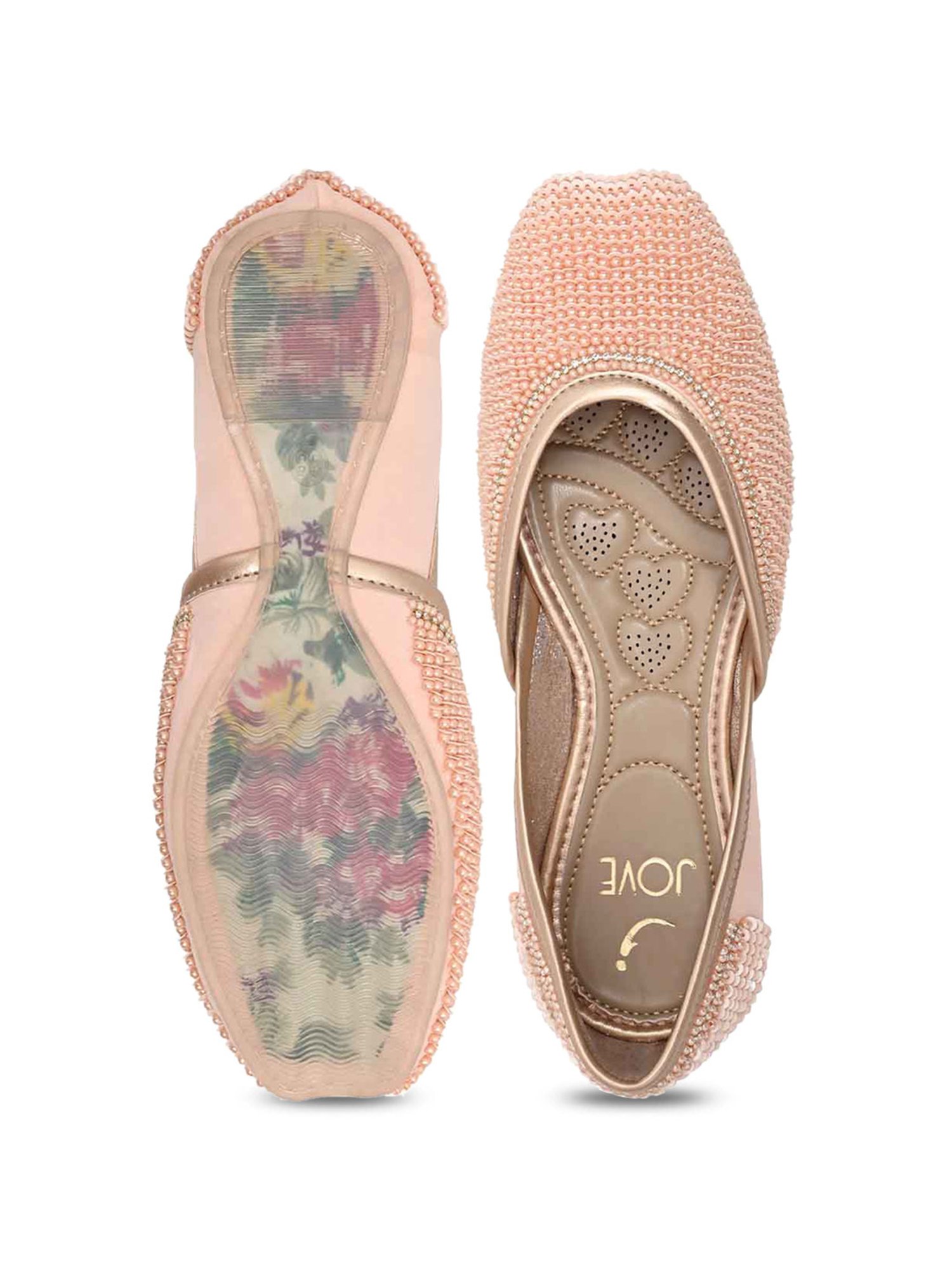 Jove Women's Peach Ethnic Juttis