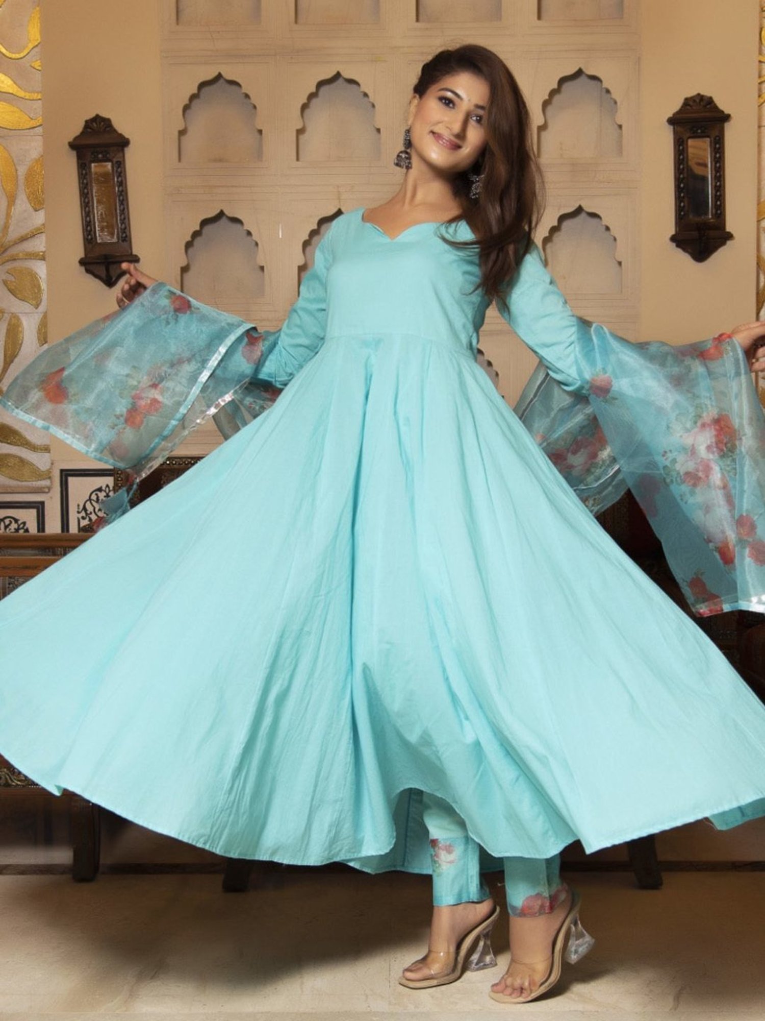 Calmna Flamingo Blue Floral Anarkali Suit Set