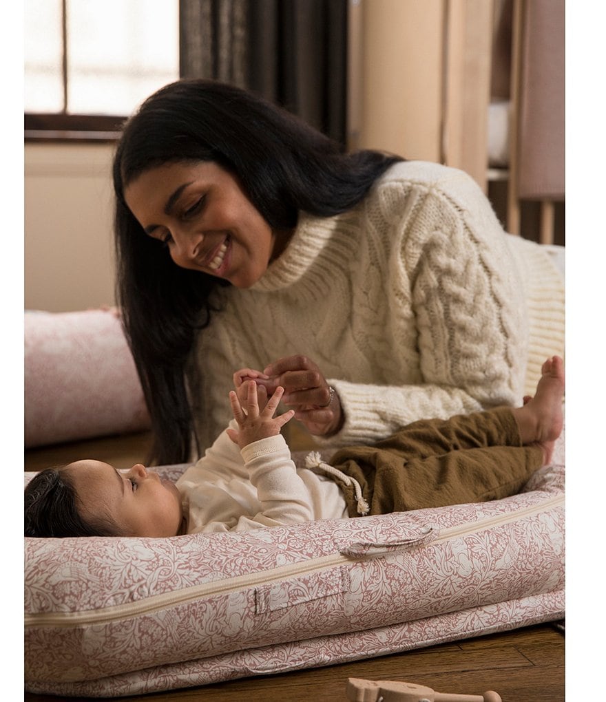 DockATot 0-8 Months Brer Rabbit Deluxe Dock Stage 1