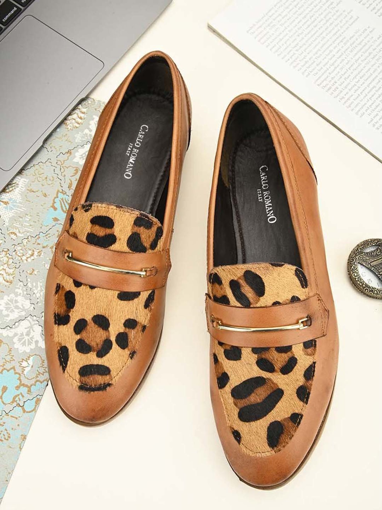 Carlo Romano Women's Tan Casual Loafers