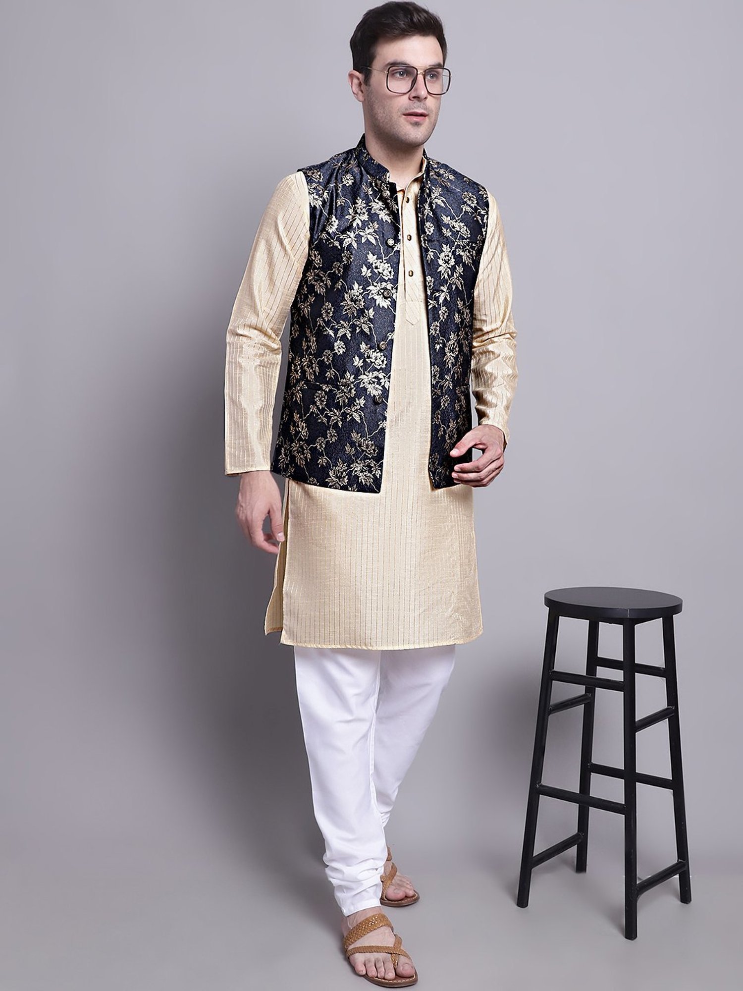 Jompers Dark Grey Regular Fit Printed Nehru Jacket
