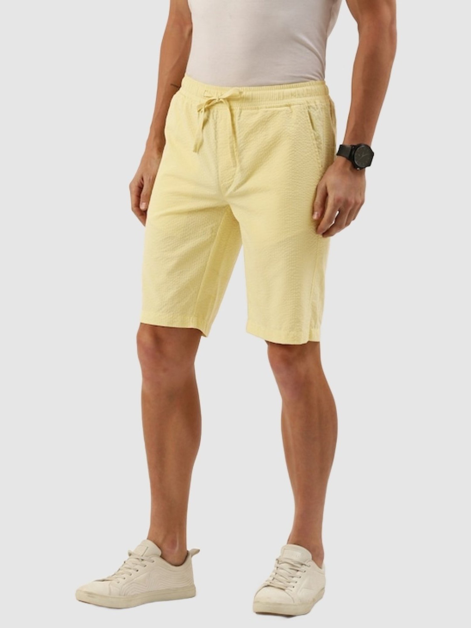 Bene Kleed Cream Regular Fit Shorts