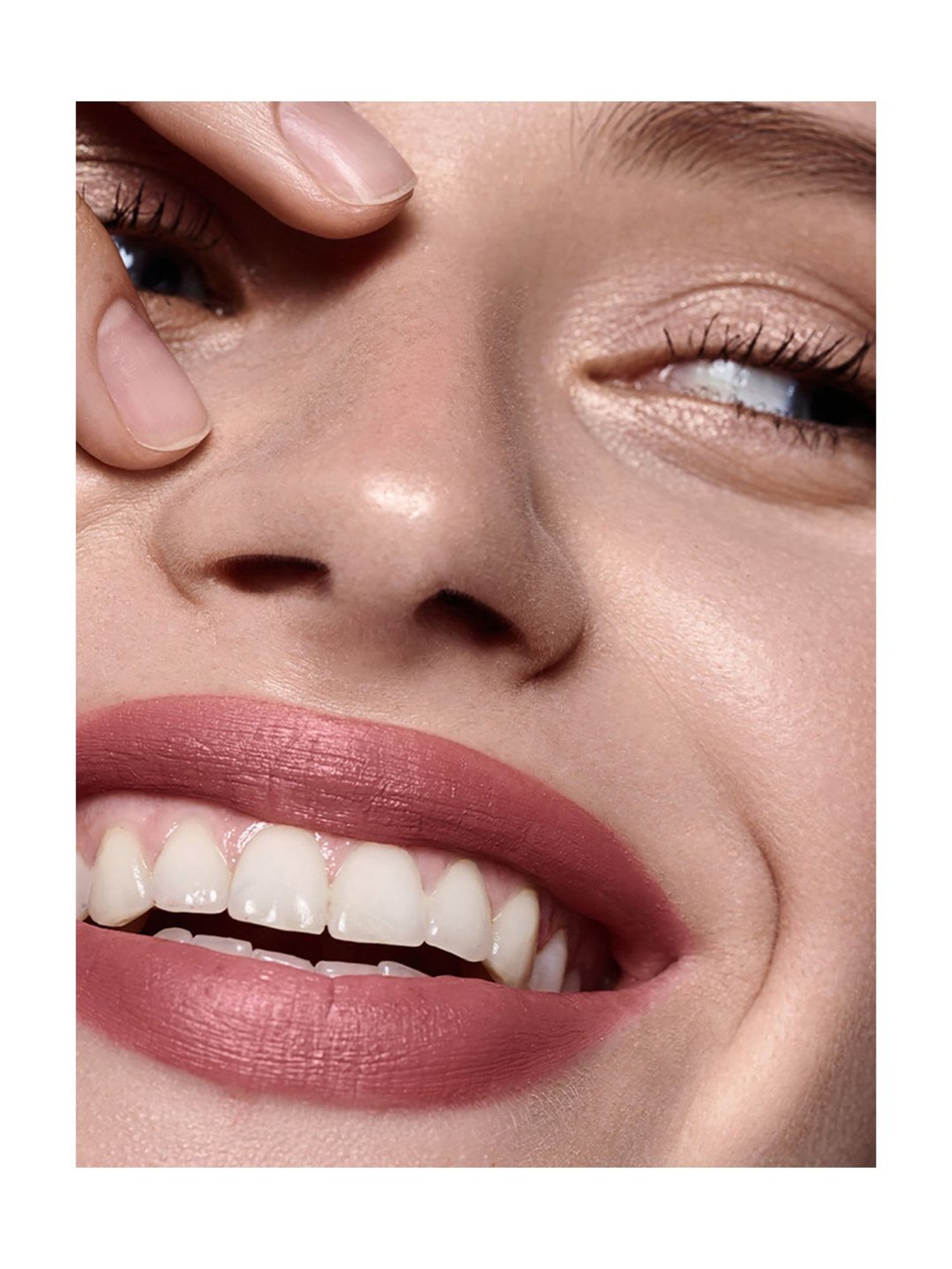 Lamel Silk Cover Silky Cream Lipstick 403 Soft Coral - 3.8 gm