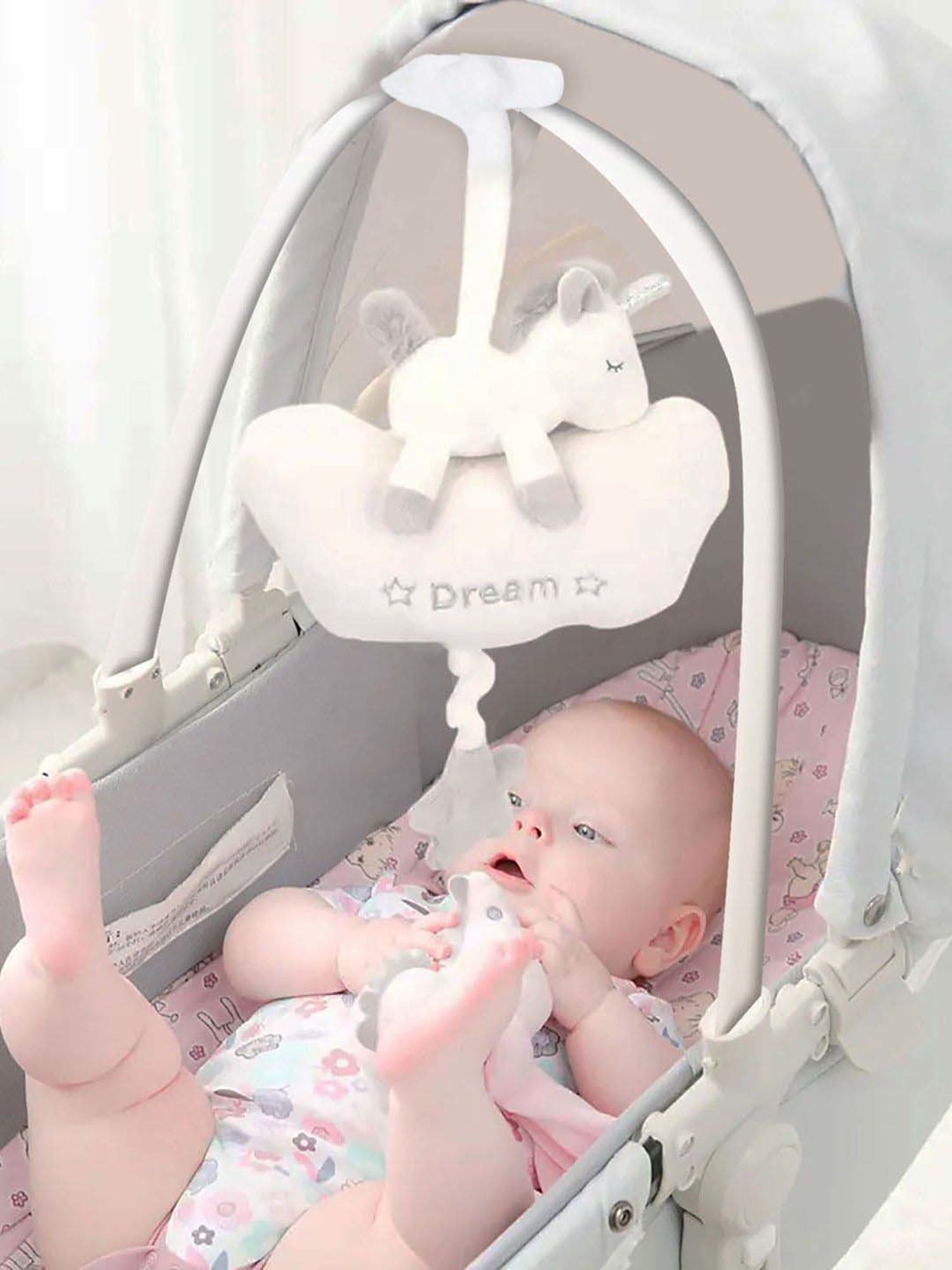 Baby Moo Kids White Pulling Toy