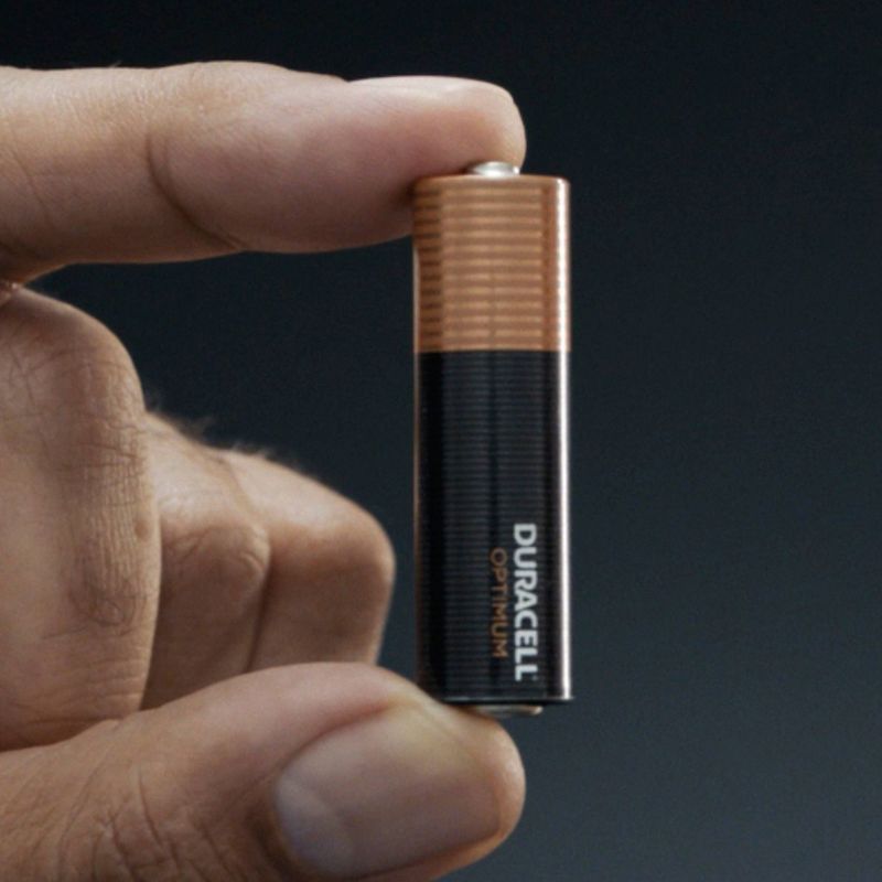 Duracell Optimum AA Batteries - 12 Pack Alkaline Battery with Resealable Tray