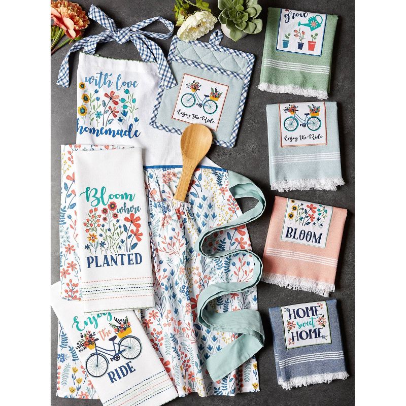 Gallerie II Skeleton Pattern Full Apron