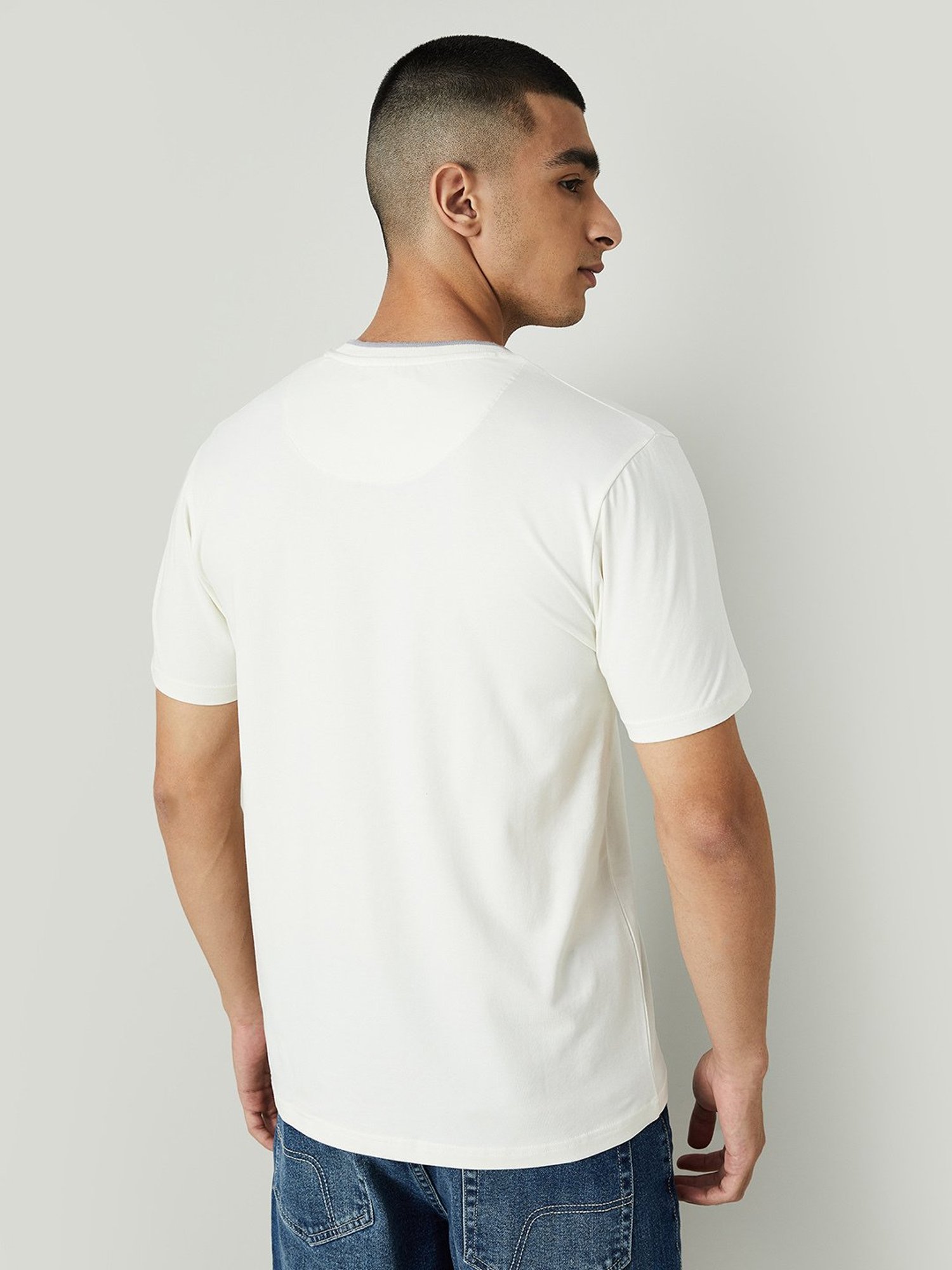 Forca by Lifestyle Off White Regular Fit Crew T-Shirt