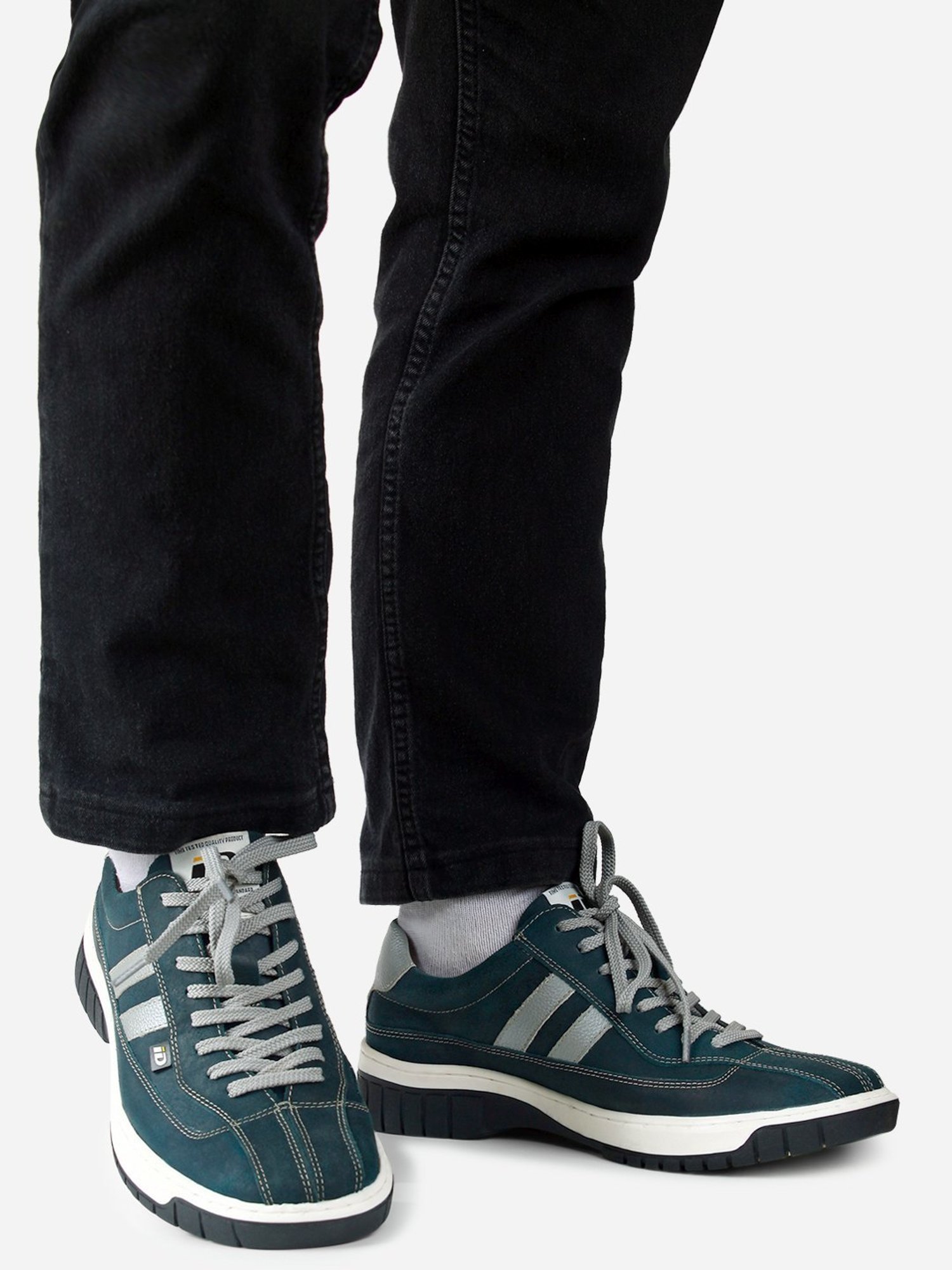 ID Men's Blue Casual Sneakers