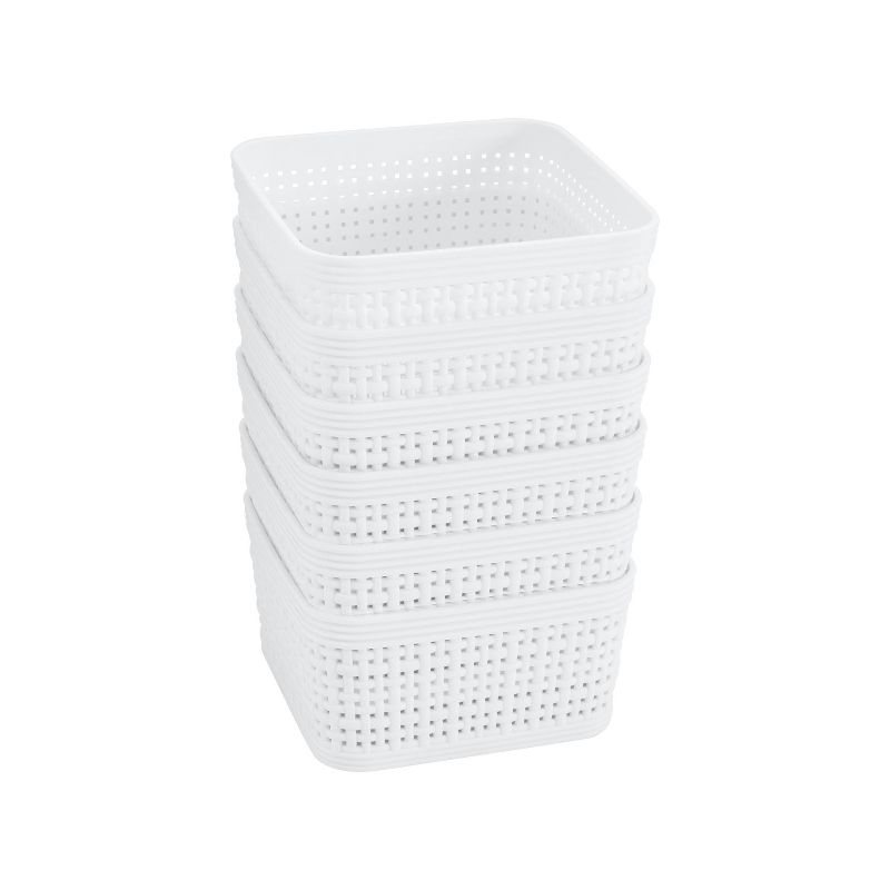 CosmoLiving by Cosmopolitan Contemporary Seagrass Storage Basket Brown