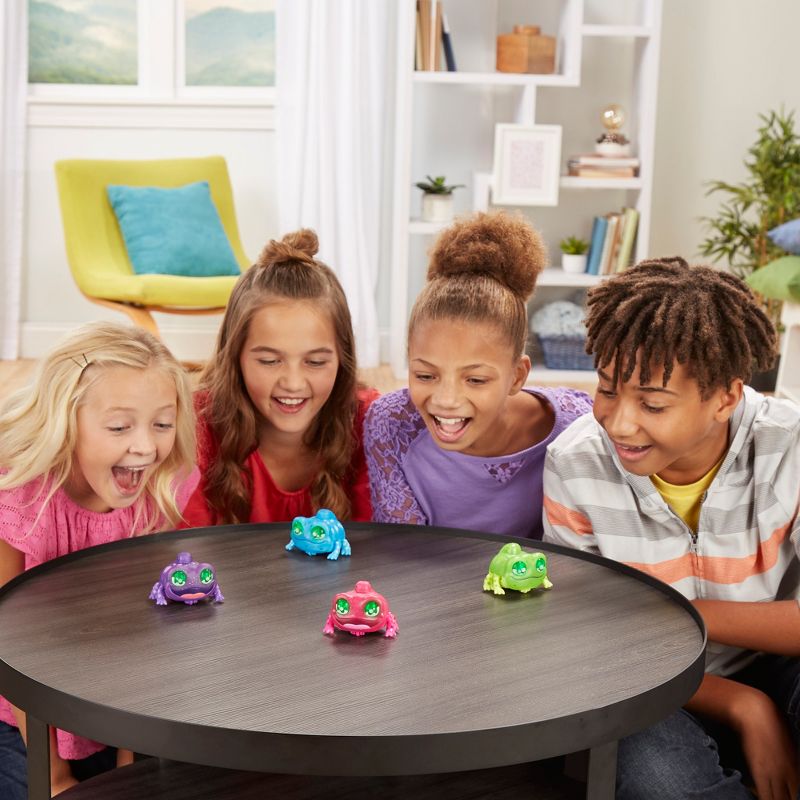 Yellies! Lizabelle Voice-Activated Lizard Pet Toy