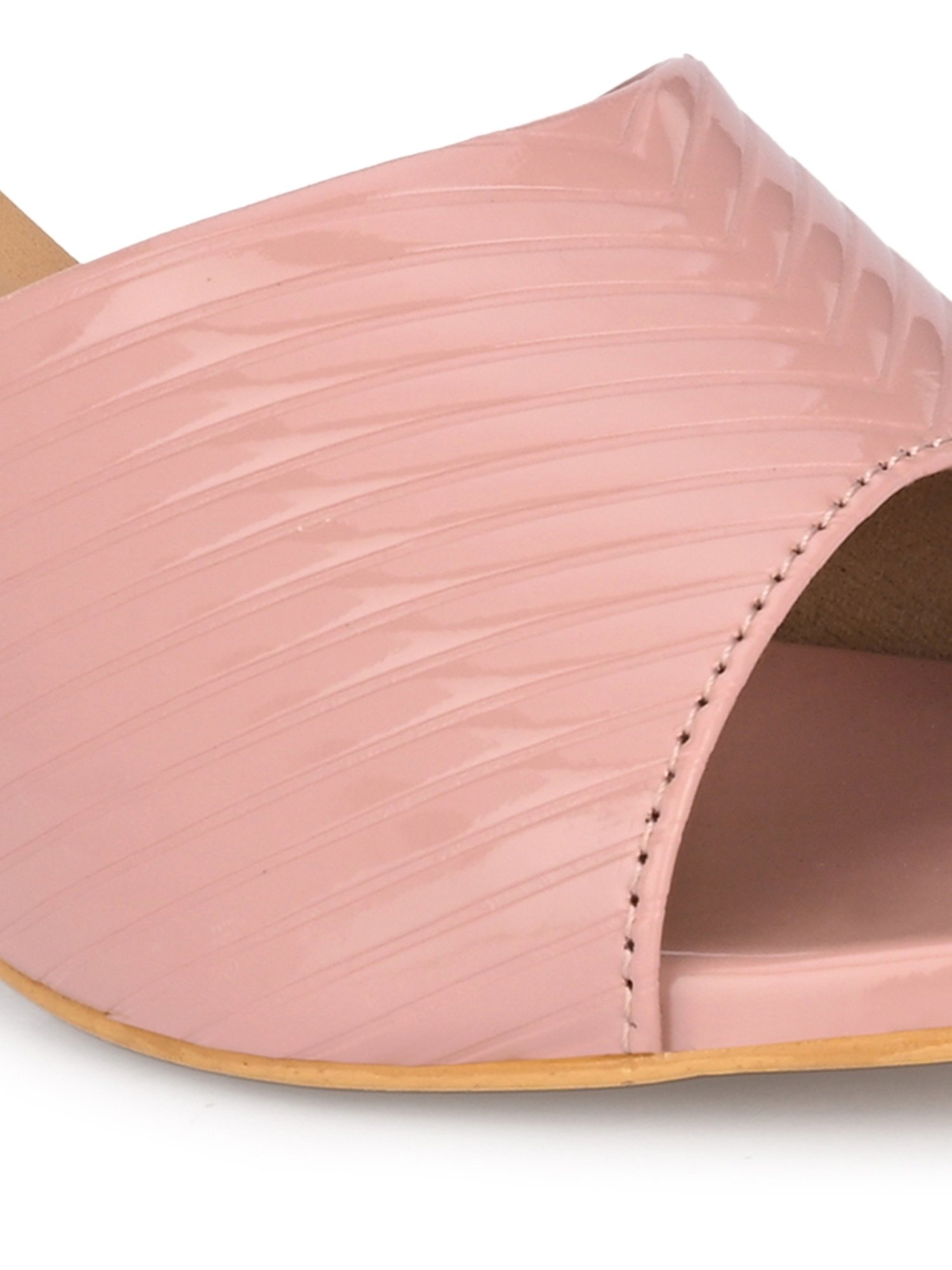 Clog London Women's Pink Casual Sandals