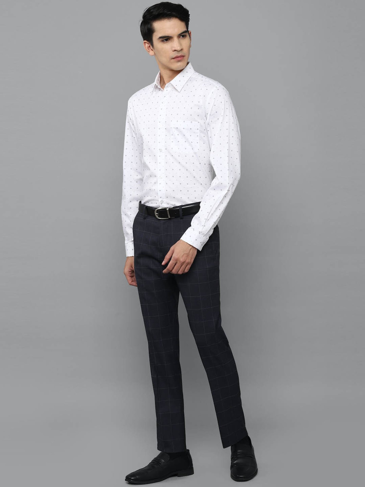 Louis Philippe Black Slim Fit Checks Trousers