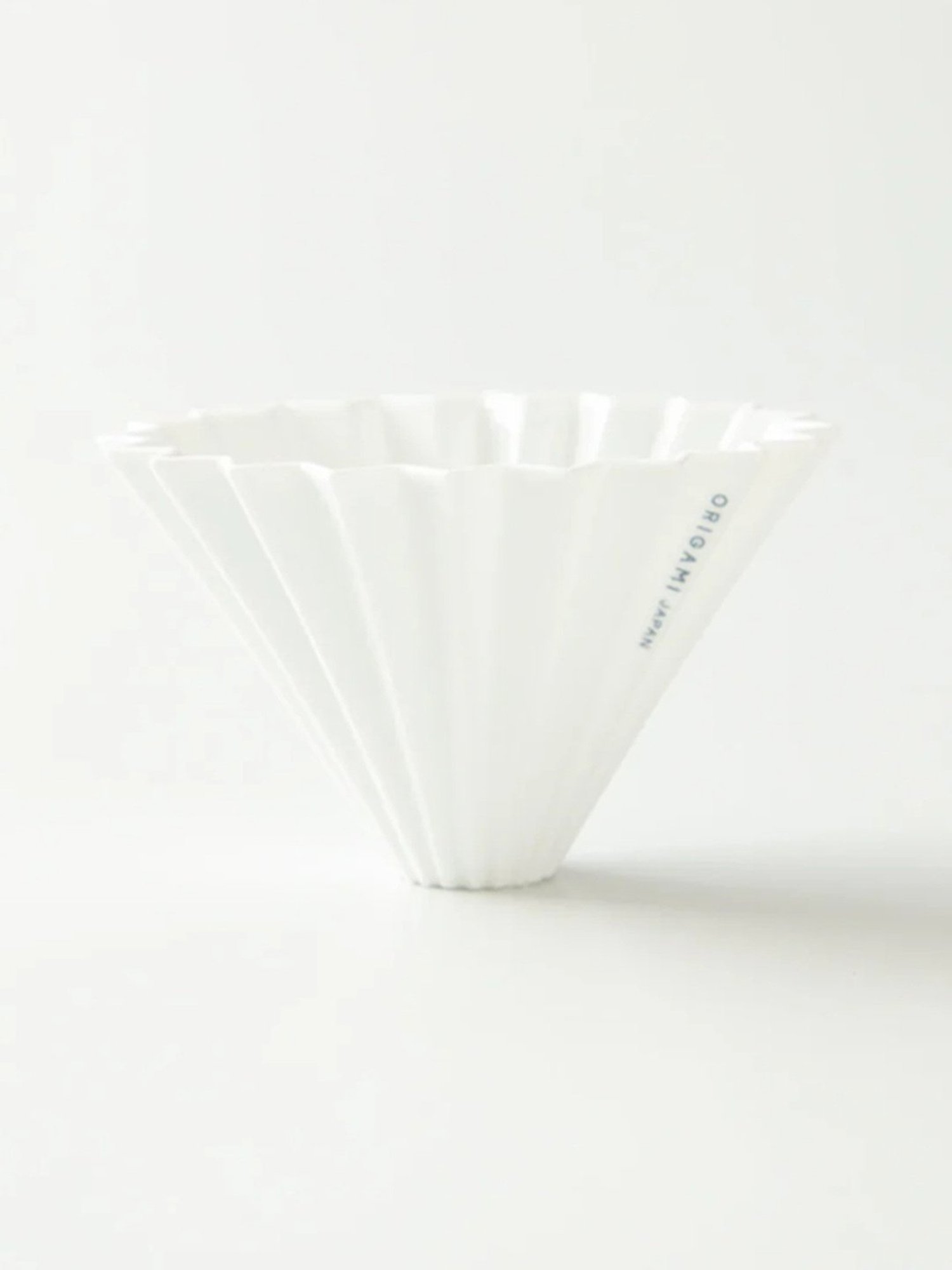 ORIGAMI Coffee Dripper Medium (White)