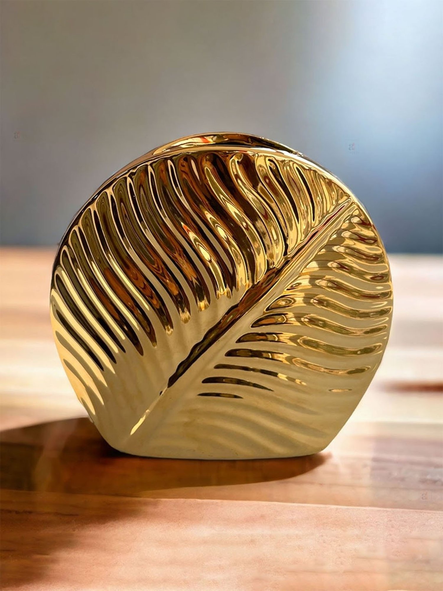 Art Street Basic Gold Ceramic Vases