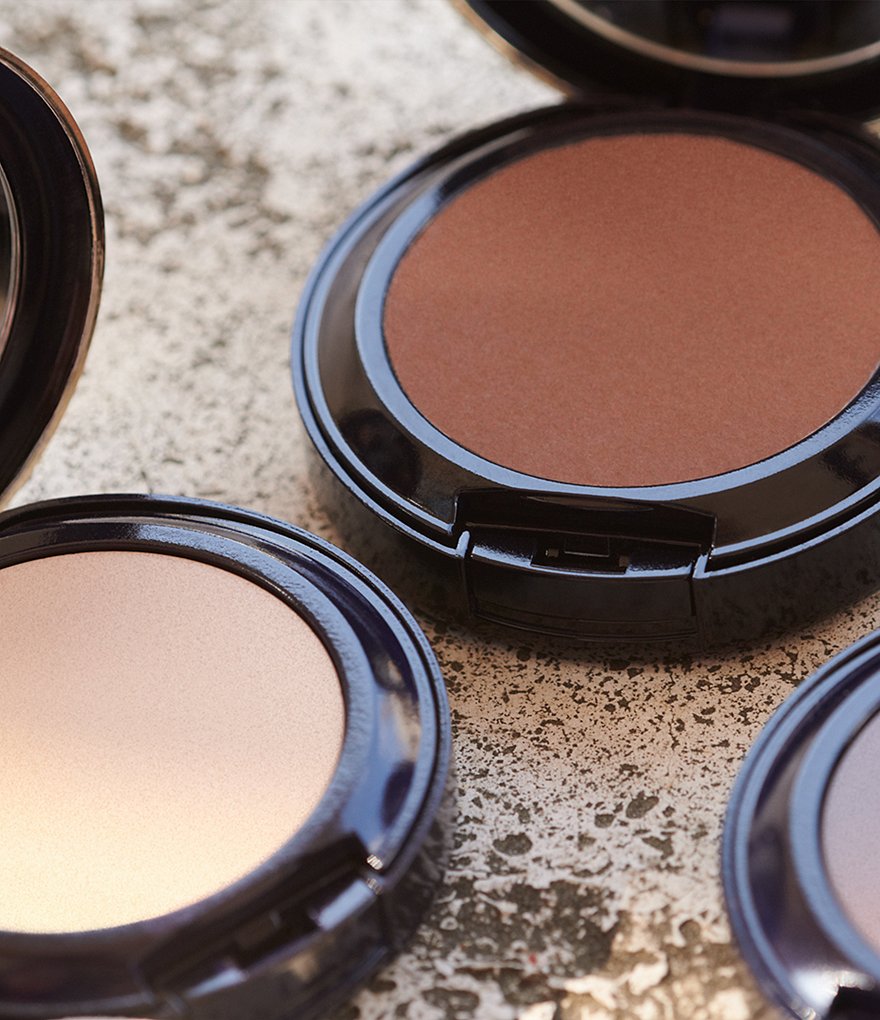 Giorgio Armani ARMANI beauty Designer Lift Foundation SPF 20