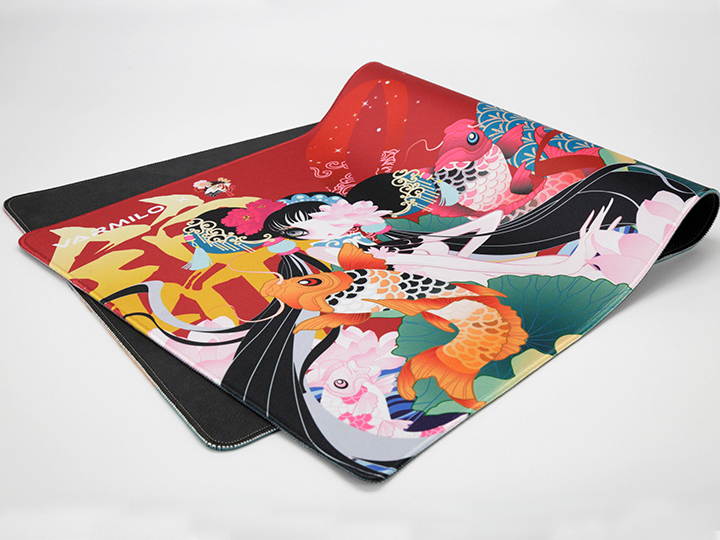Varmilo Extra Large National Beauty Beijing Opera Desk Pad/Mat with Stitched Edges  Mouse Pad