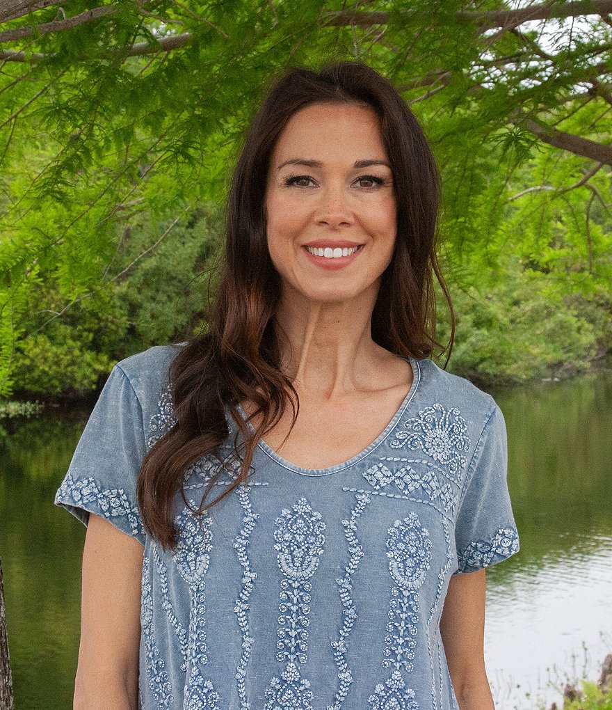 Karyn Seo Kiana Vintage Tonal Embroidered Cotton Scoop Neck Tunic Tee