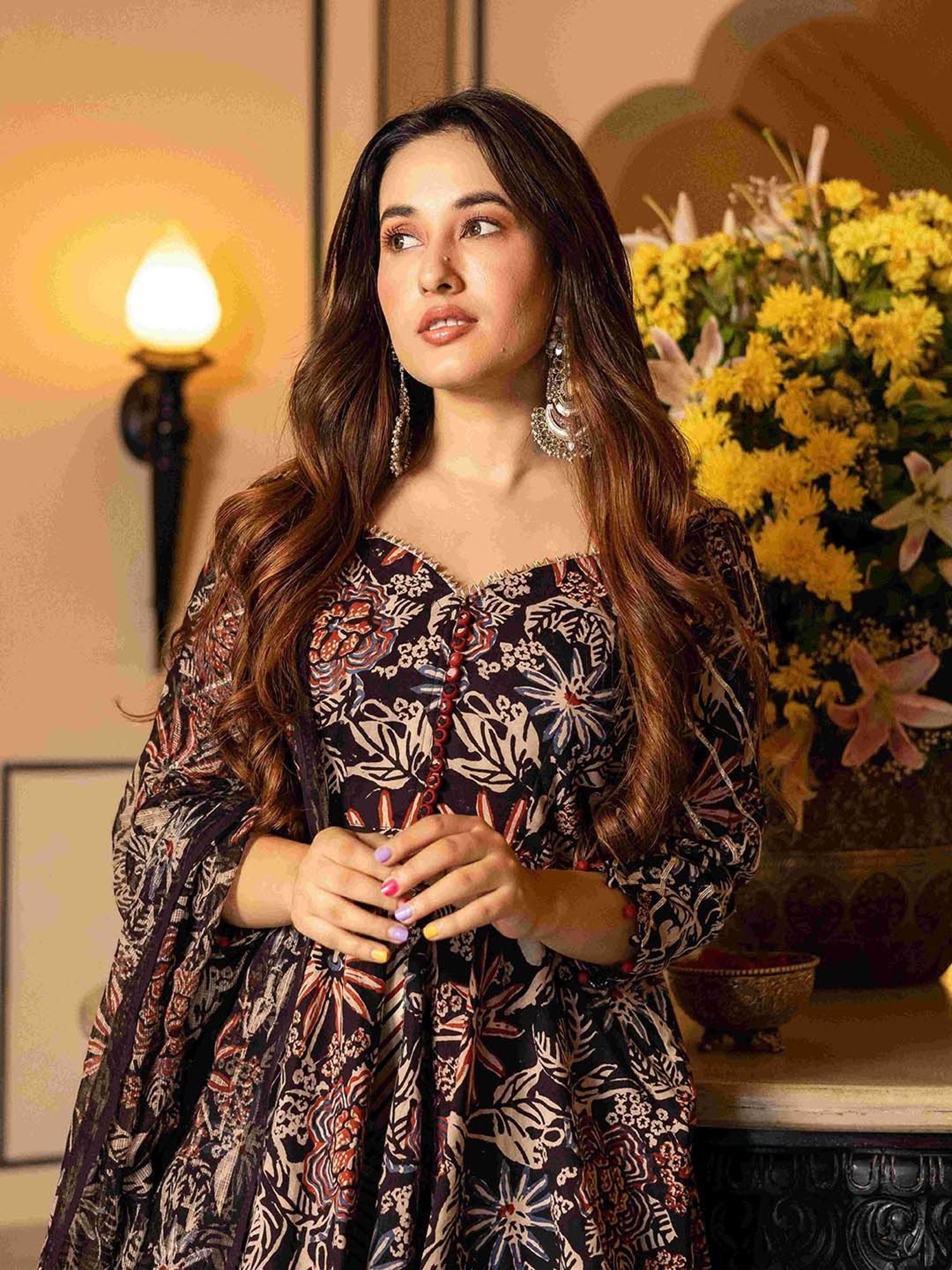 AACHHO Black Aranya Handblock Gotapatti Sharara Set