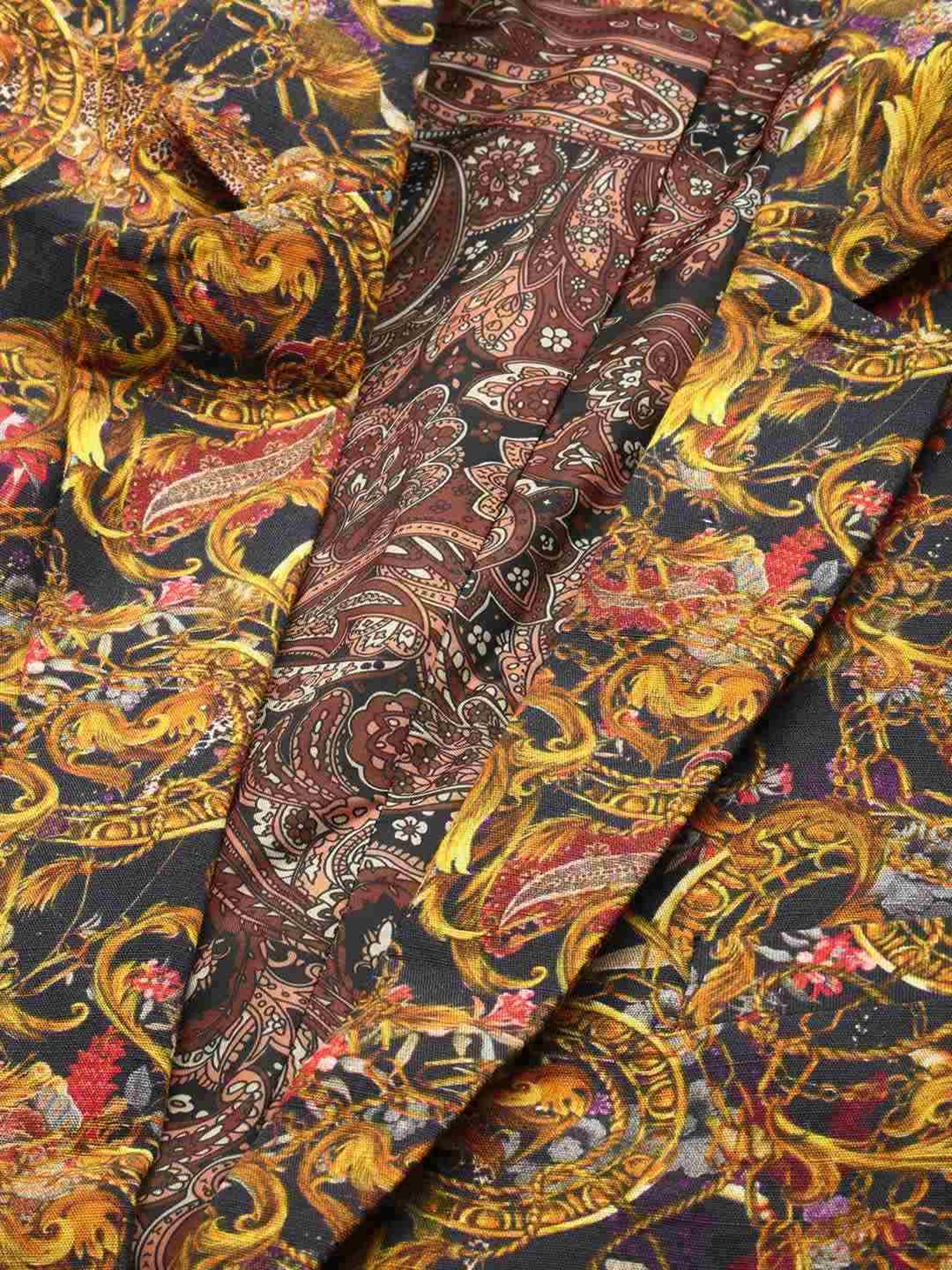 SHOWOFF Mustard Slim Fit Printed Blazer