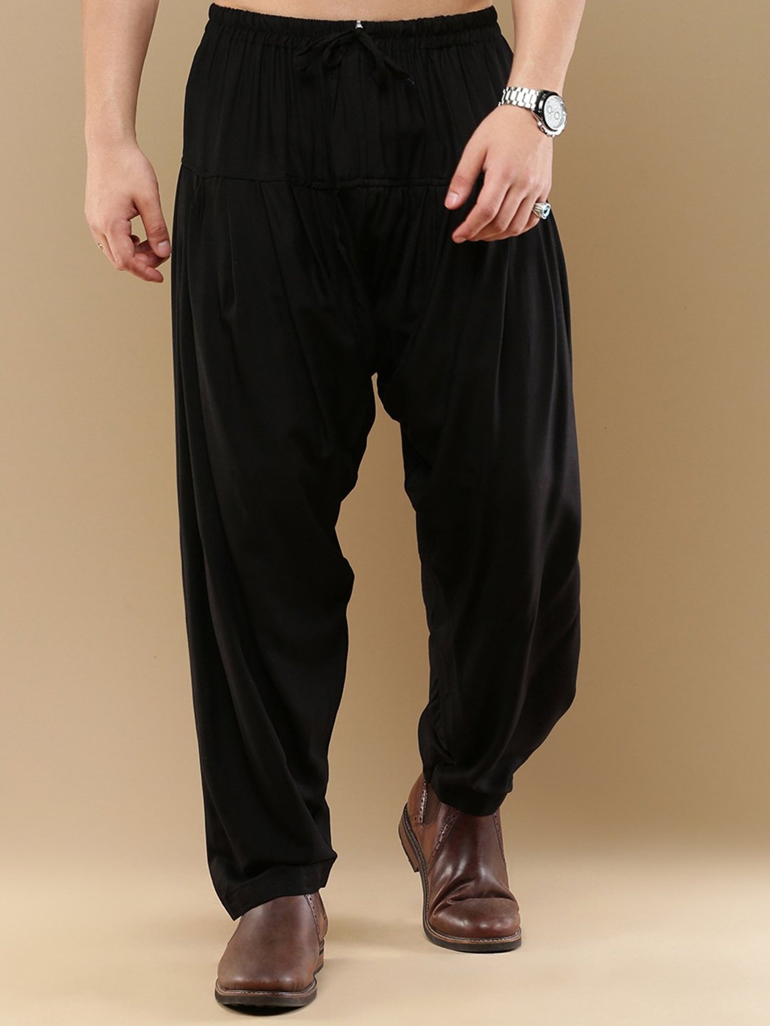 Sanwara Black Regular Fit Patiala Pants