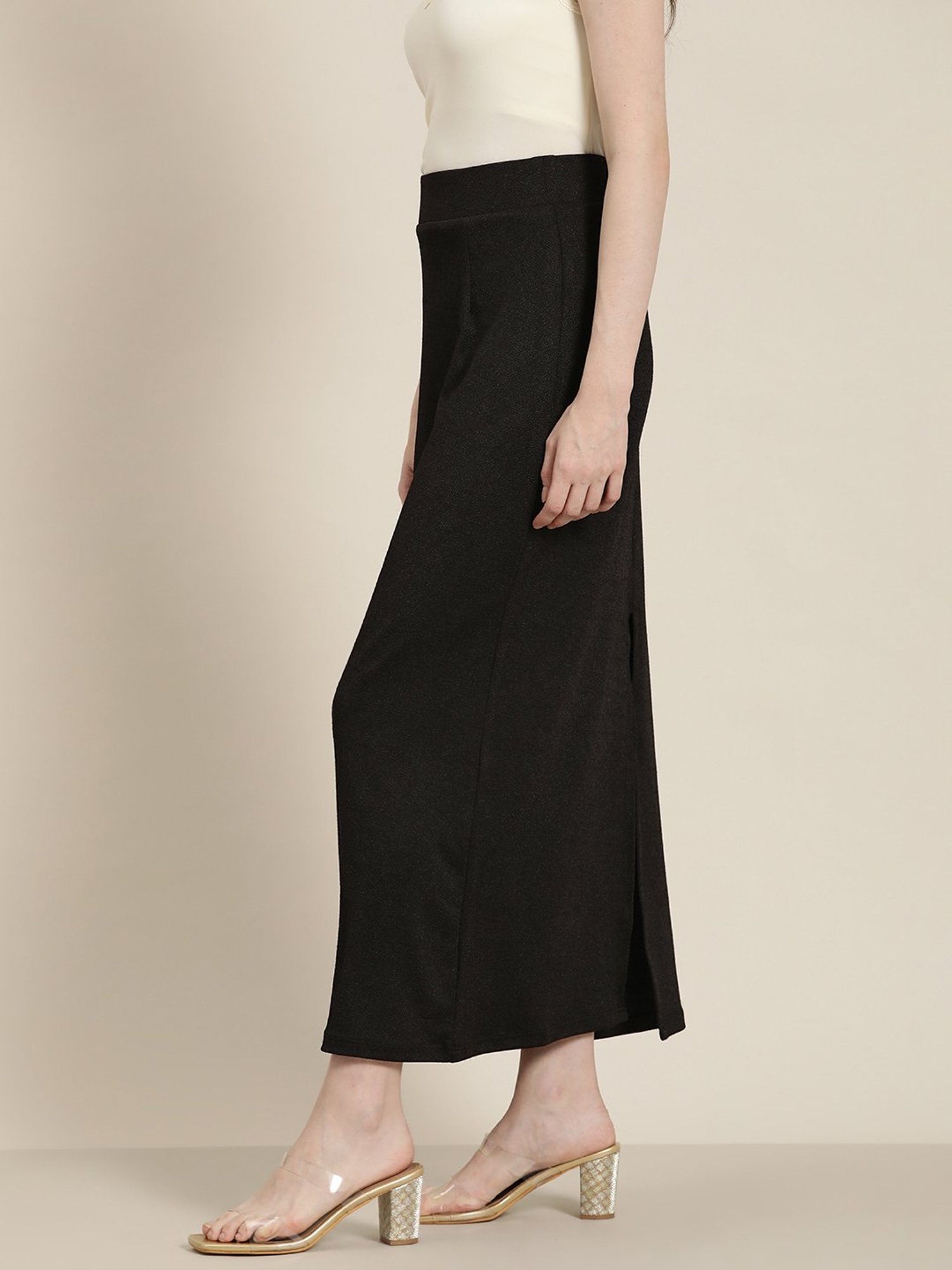 Qurvii Black Maxi Skirt