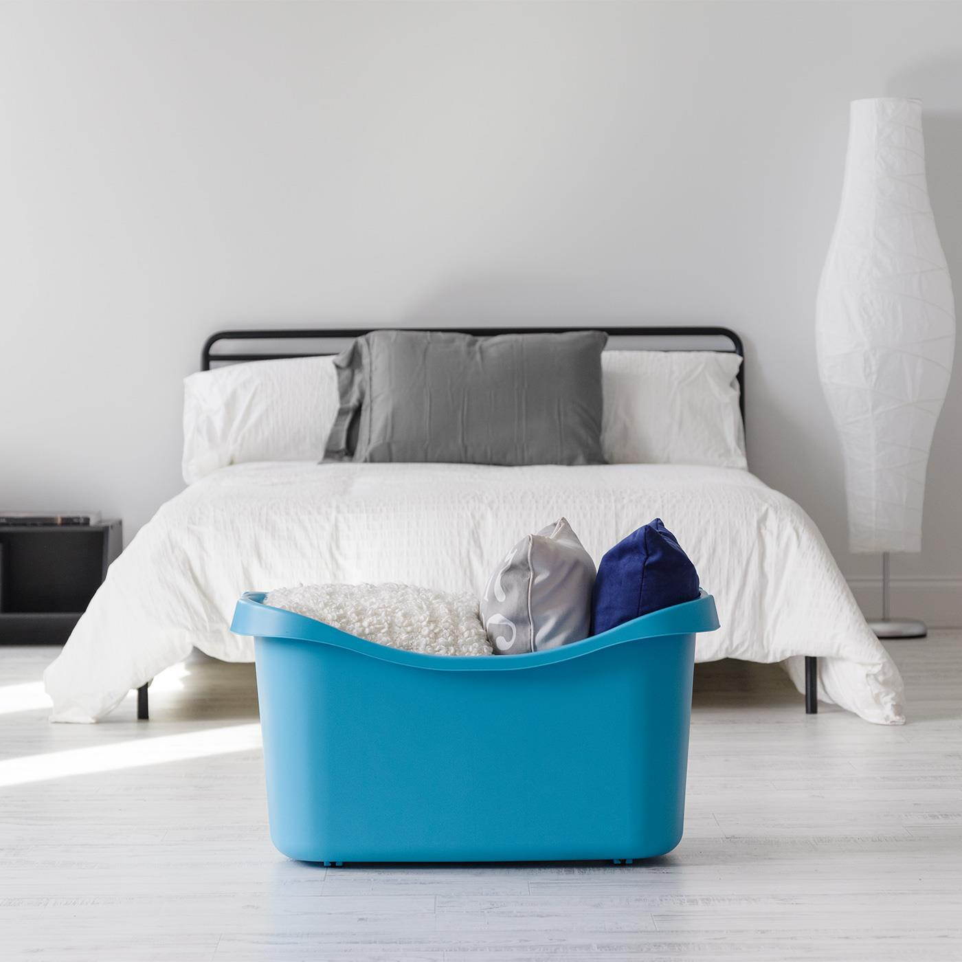 IRIS Jumbo Rolling Bin, 1 Pack, Blue