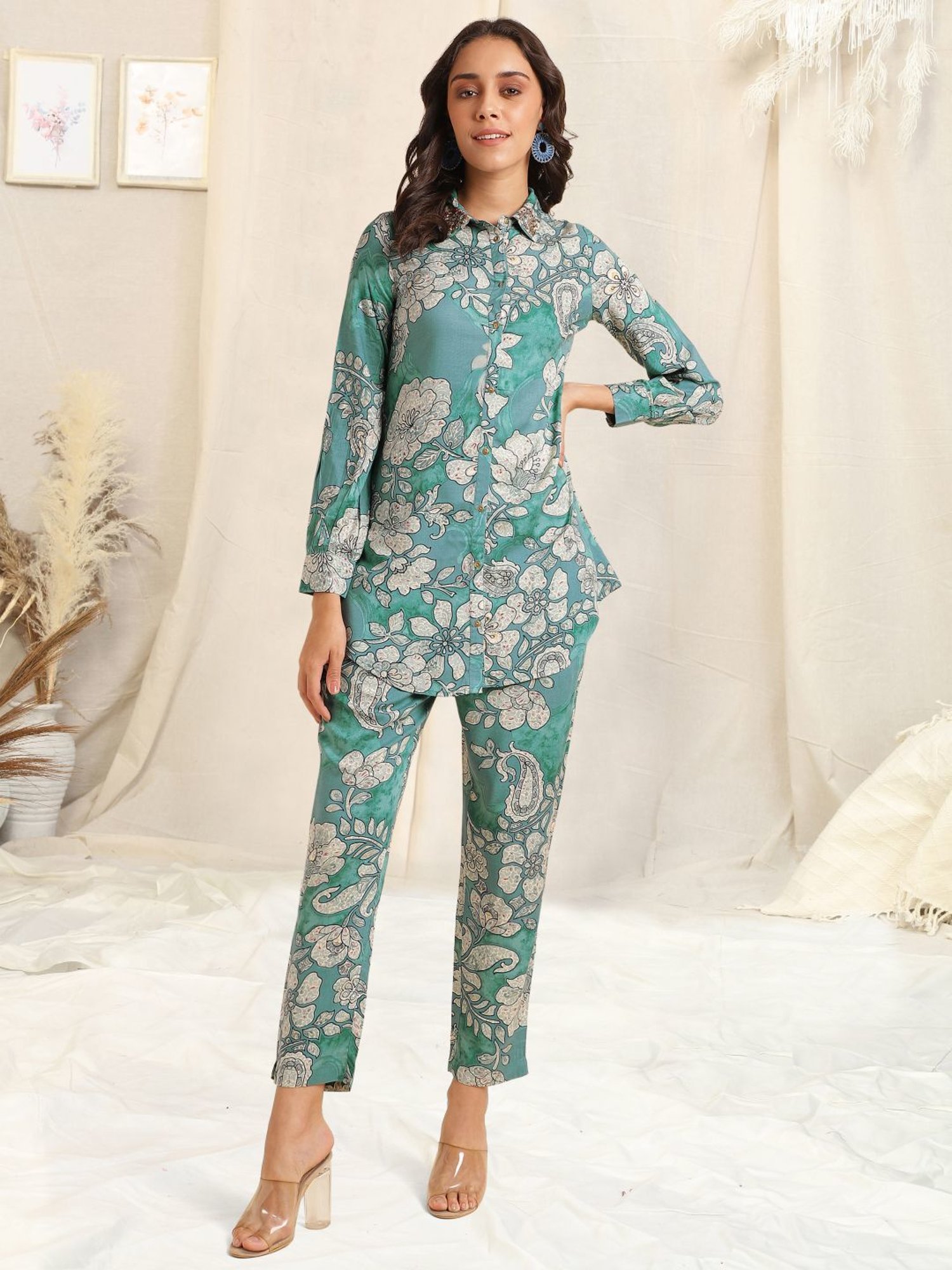 MIRCHI FASHION Green Printed Shirt Pant Set