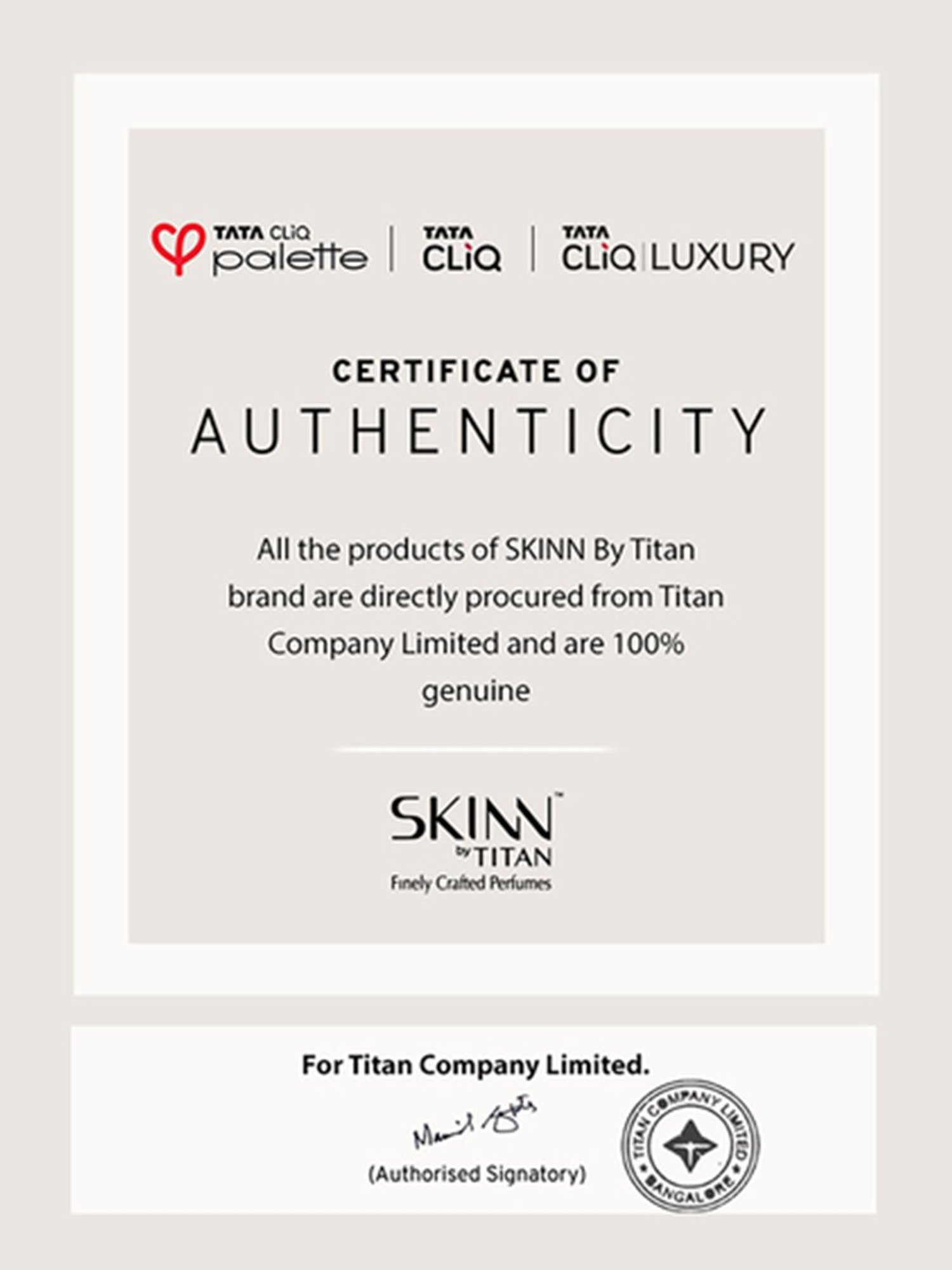 Skinn by Titan Caramel Charm Body Mist - 230 ml