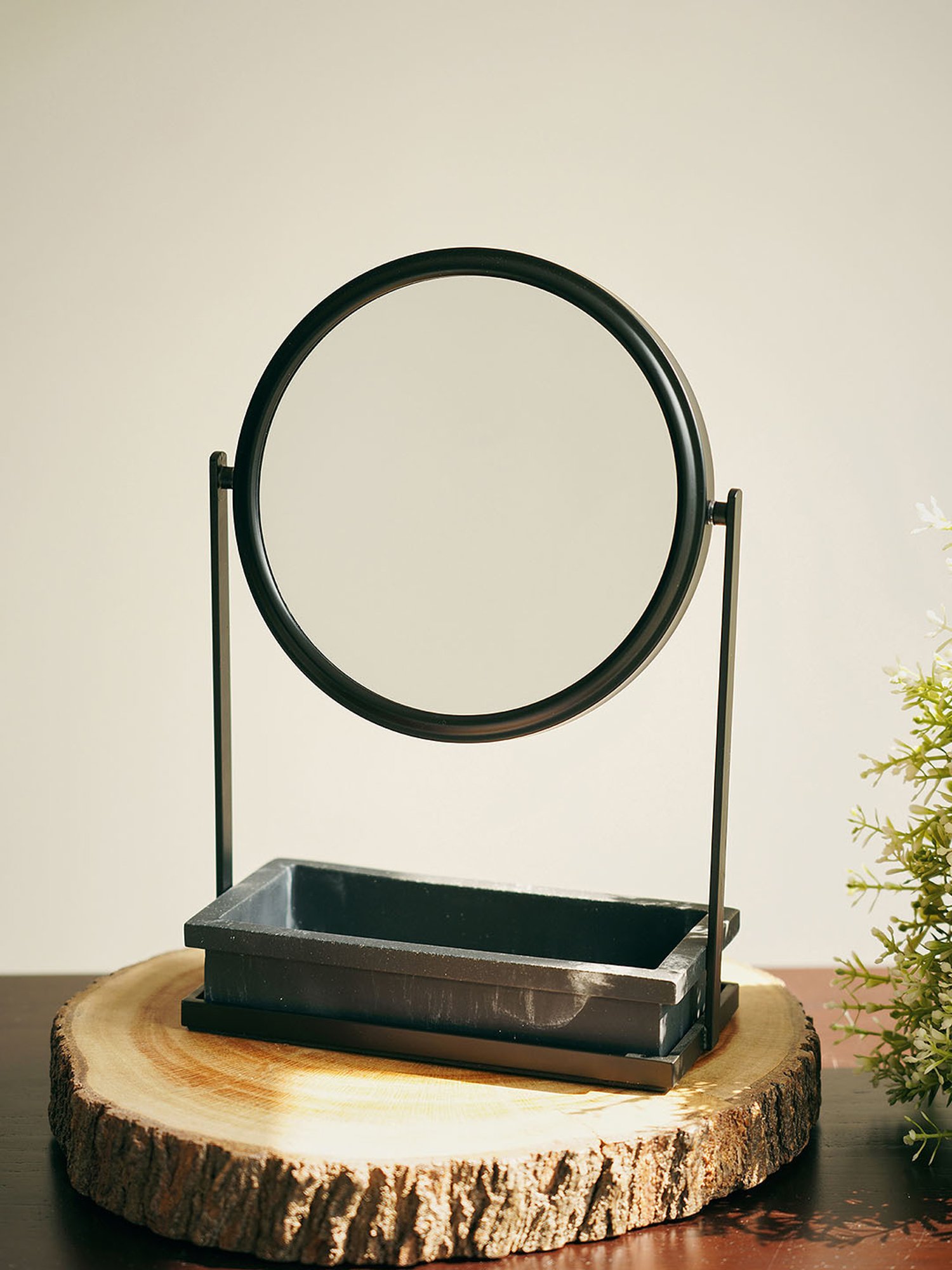 Pure Home and Living Black Metal Mirrors