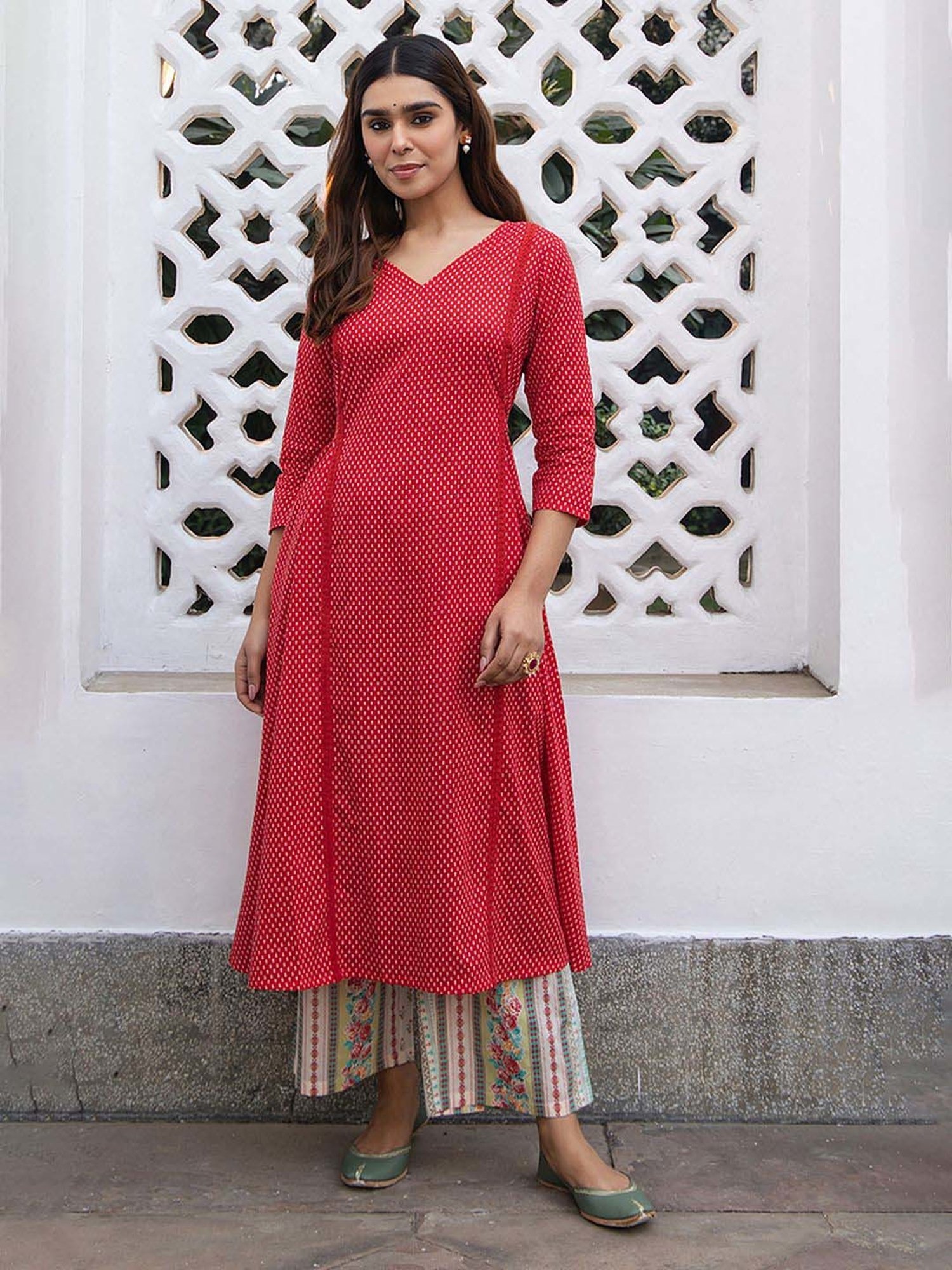 Janasya Red Cotton Self Pattern Kurta & Pant Set
