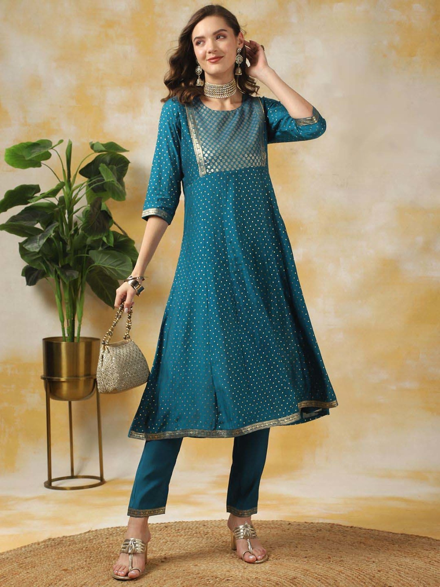Rangita Blue Woven Pattern Kurta Pant Set