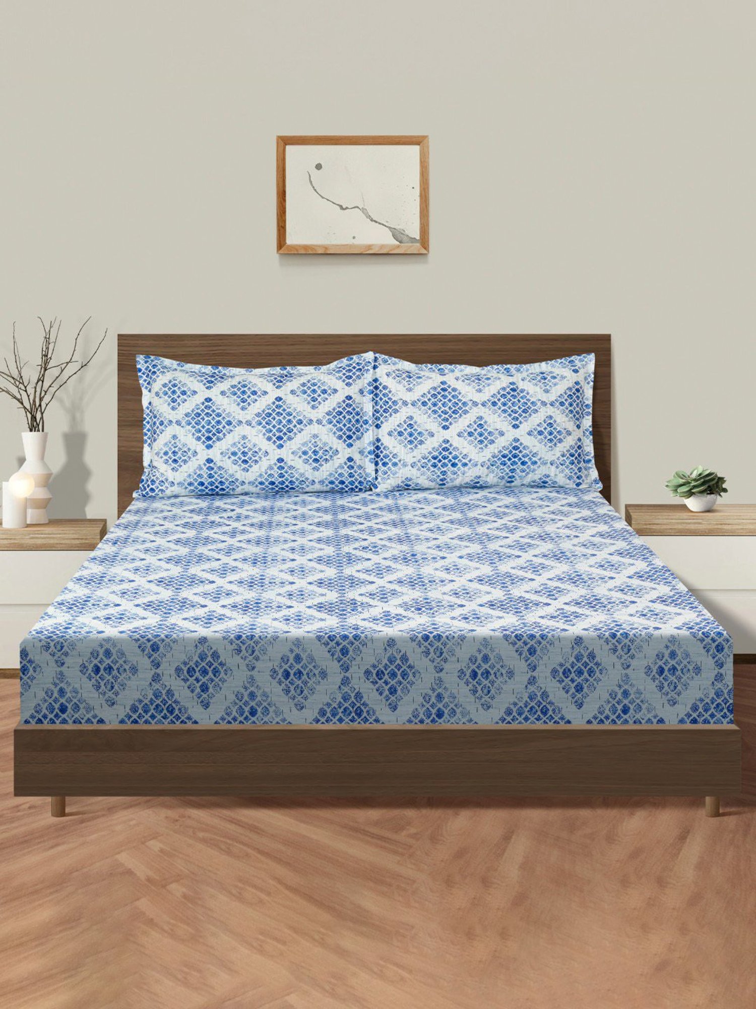 Swayam Dona Geometric Blue 160 TC Cotton King Fitted Fitted Bedsheet with 2 Pillow Covers