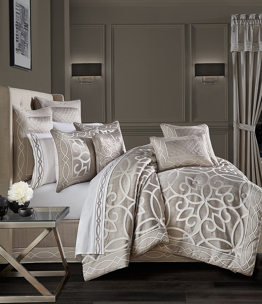 J. Queen New York Deco Comforter Set