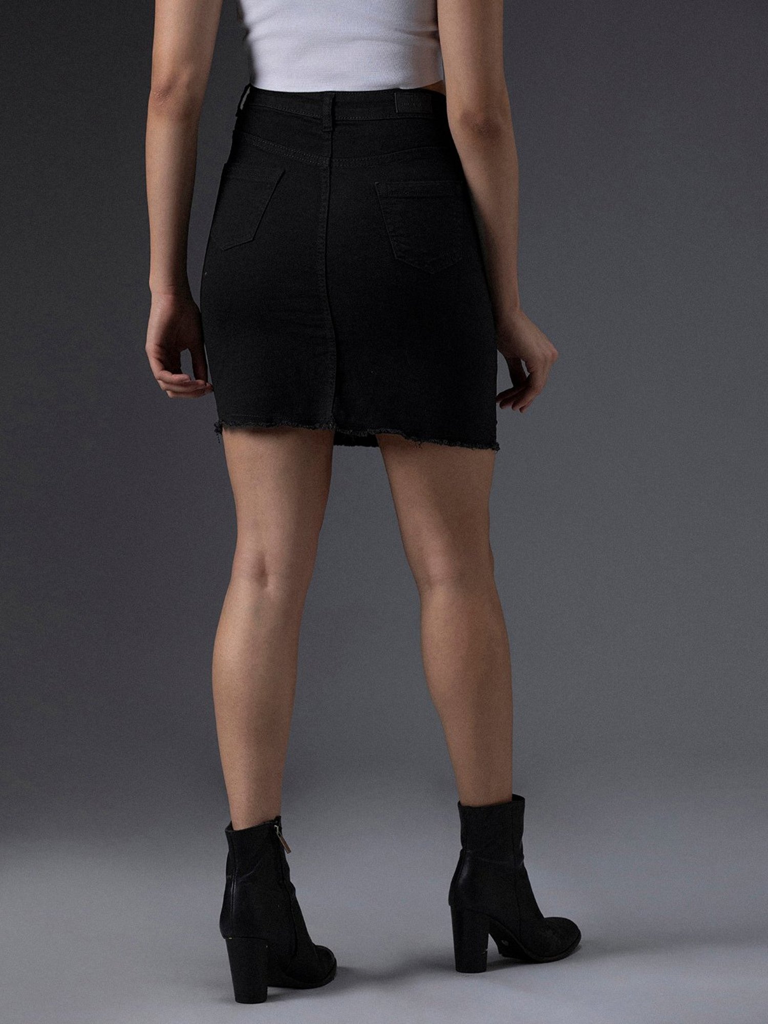High Star Black Cotton Above Knee Skirt