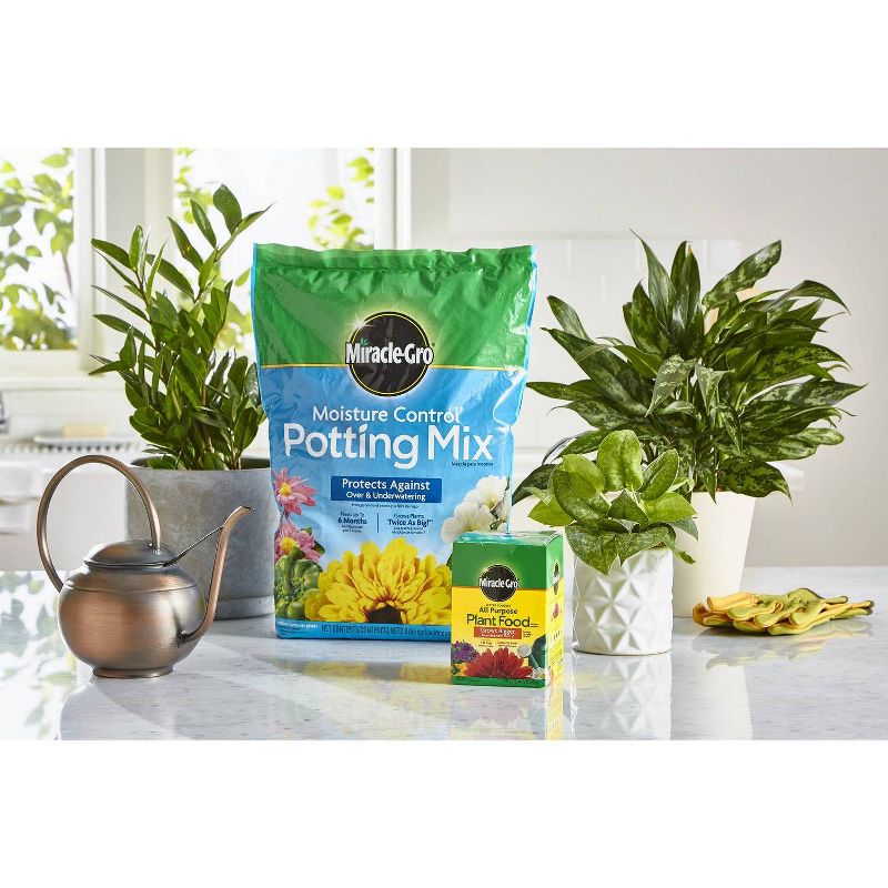 Miracle-Gro Water Soluble Plant Food and Potting Mix