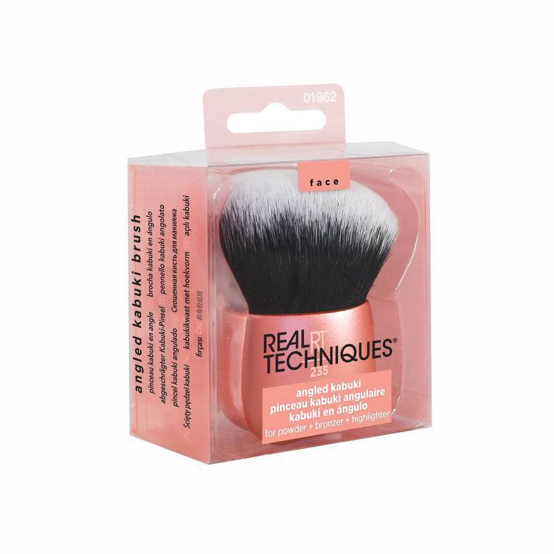 Real Techniques Angled Kabuki Brush