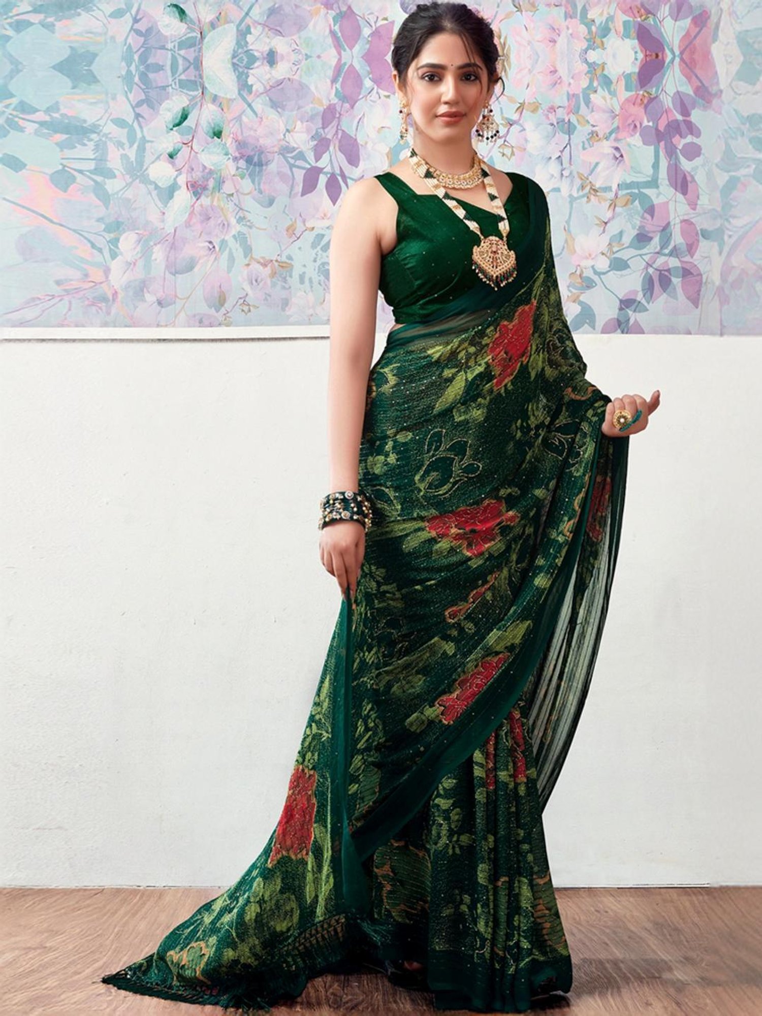 Satrani Green Floral Print Saree With Unstitched Blouse