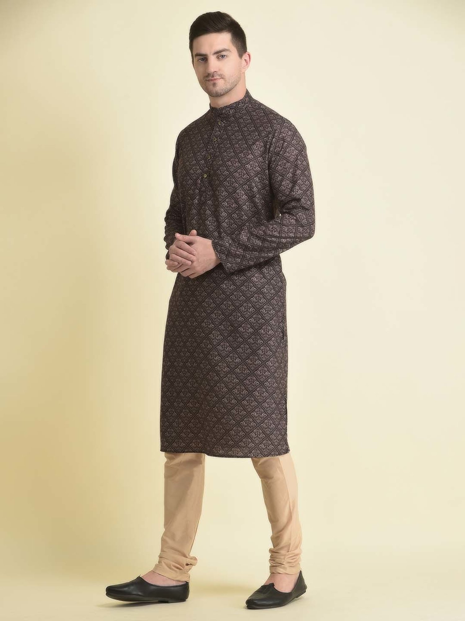 TABARD Black & pink Regular Fit Print Kurta with Churidar Set