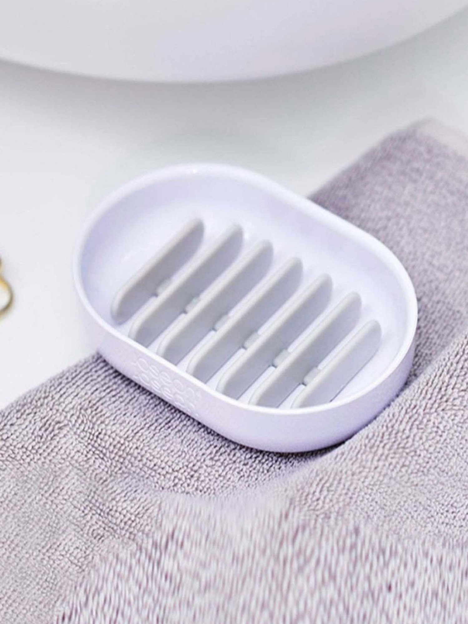 Joseph Joseph Duo Quick-drain White Plastic Soap Dish