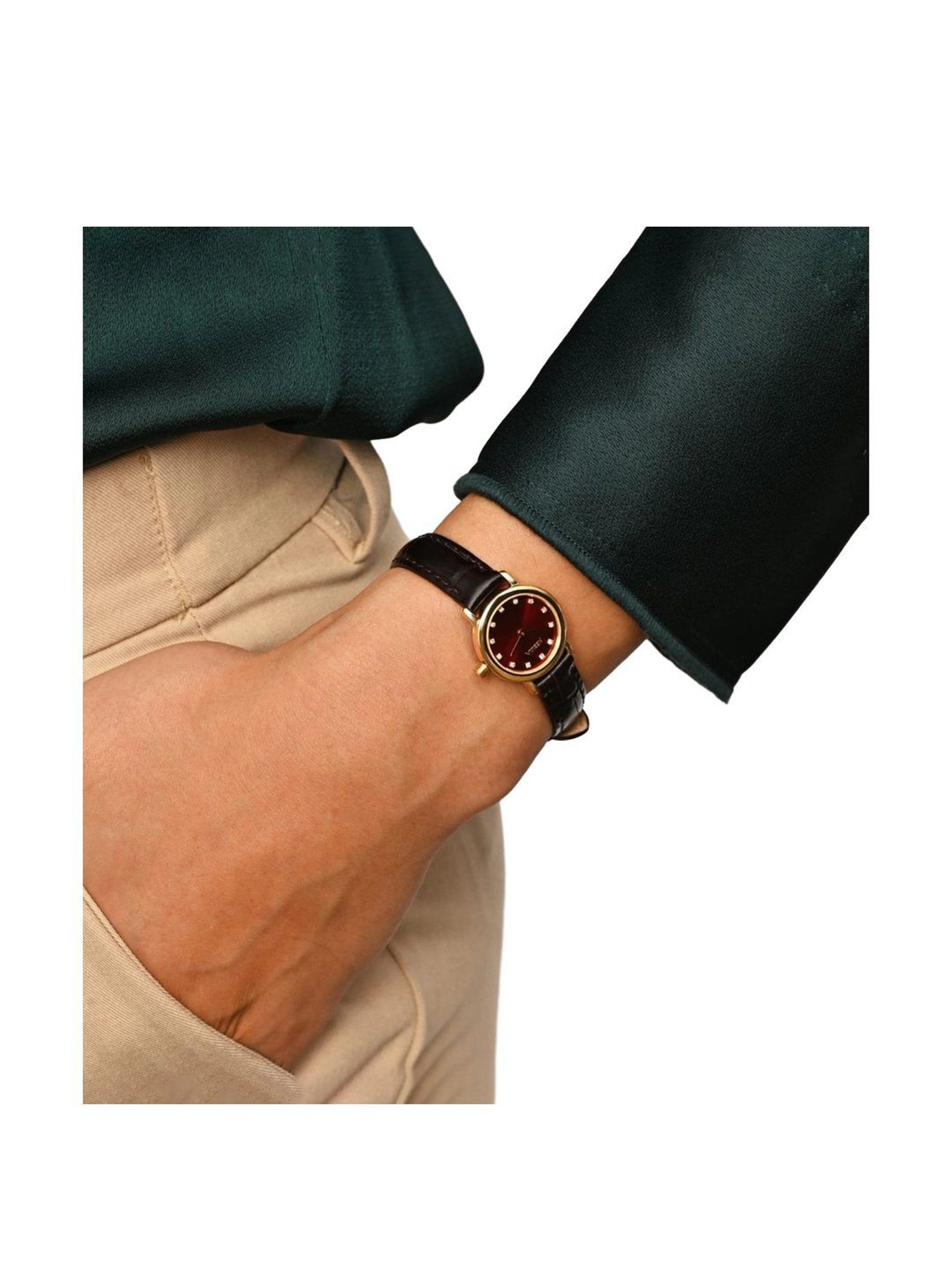 Women's Disney Minnie Mouse Nylon Strap Watch - Red