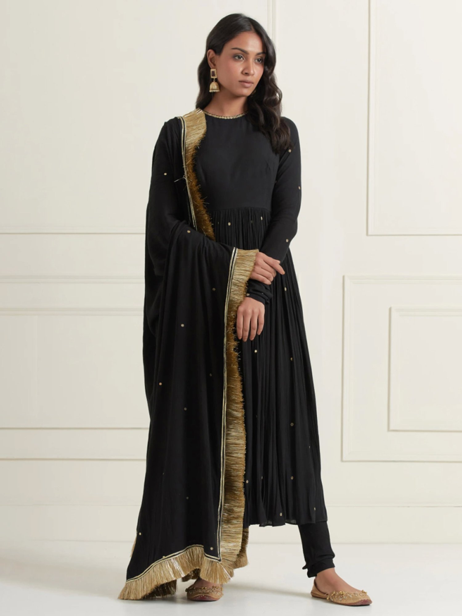 Ikshita Choudhary Black Naveli 2 Hand Embellished Wrinkle Cotton Gather Anarkali